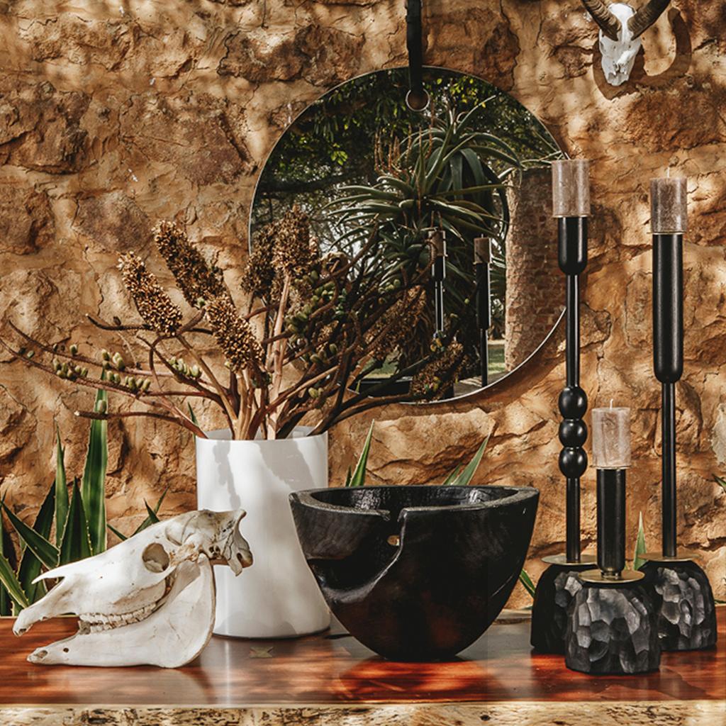 Modernes Messing, Duco Gedrechseltes Holz & Harz Primal Kerzenleuchter Set im Angebot 3