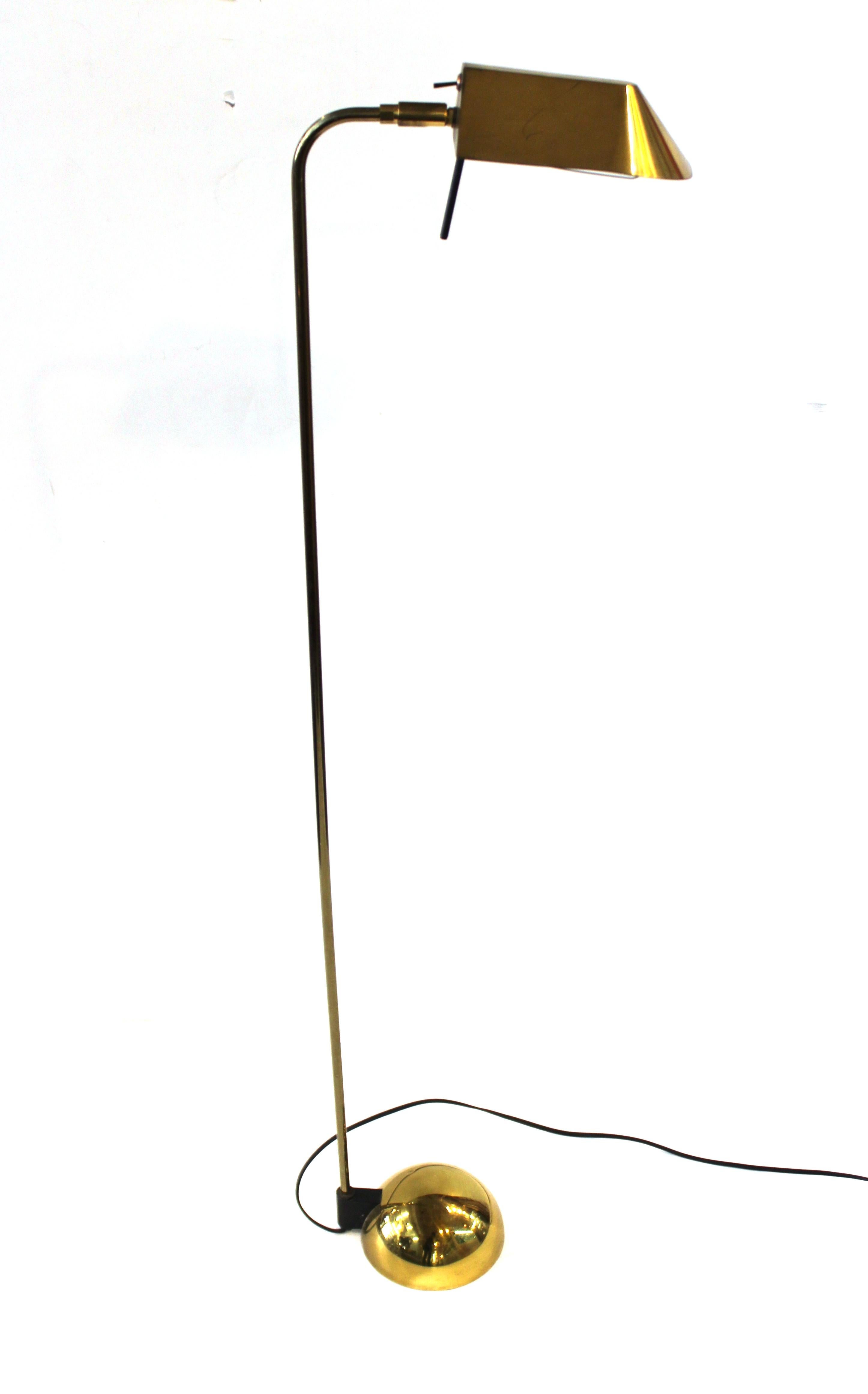 Late 20th Century Modern Brass Floor Lamp or Reading Lamp with Adjustable Shade