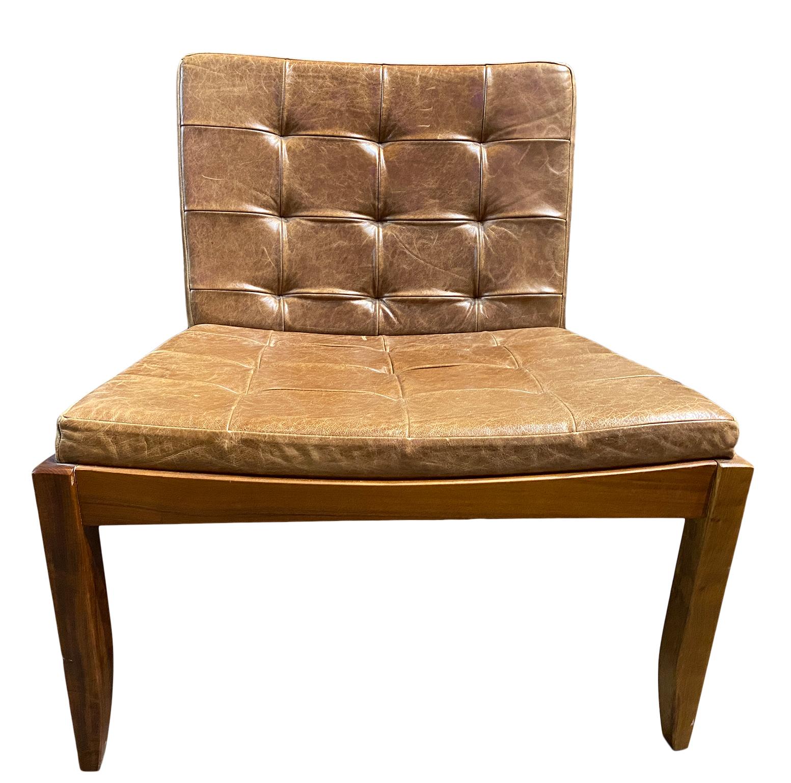 Mid-Century Modern Modern Brazilian Brown Leather Low Lounge Chair by Fernando Jaeger