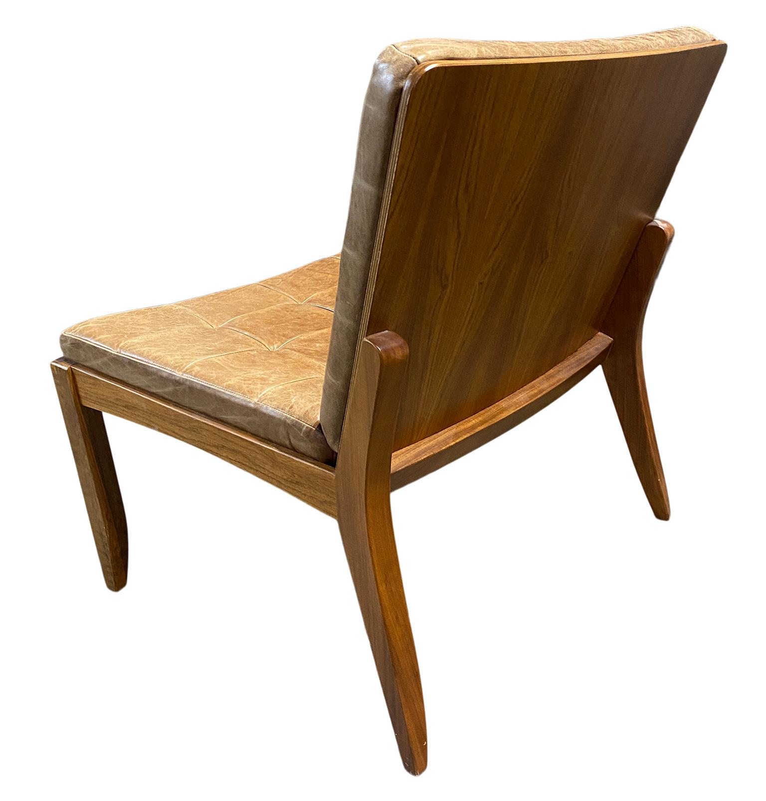 Contemporary Modern Brazilian Brown Leather Low Lounge Chair by Fernando Jaeger For Sale