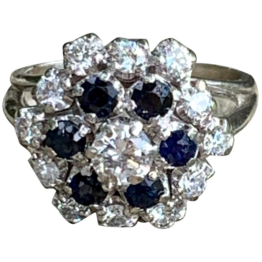 For Sale:  Modern Brilliant Cut Diamond and Blue Sapphire 14 Karat White Gold Ring