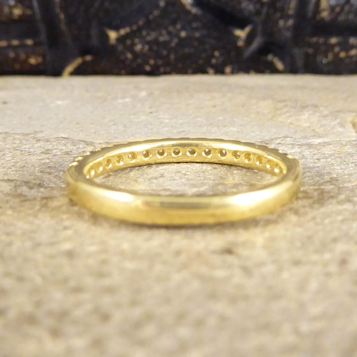 Women's or Men's Modern Brilliant Cut Diamond Half Eternity Ring in 18ct Yellow Gold For Sale