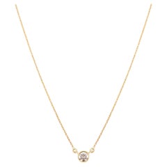 G Vs Diamante Redondo Cotidiano Colgante Solitario Collar Regalo en Oro Amarillo 18k