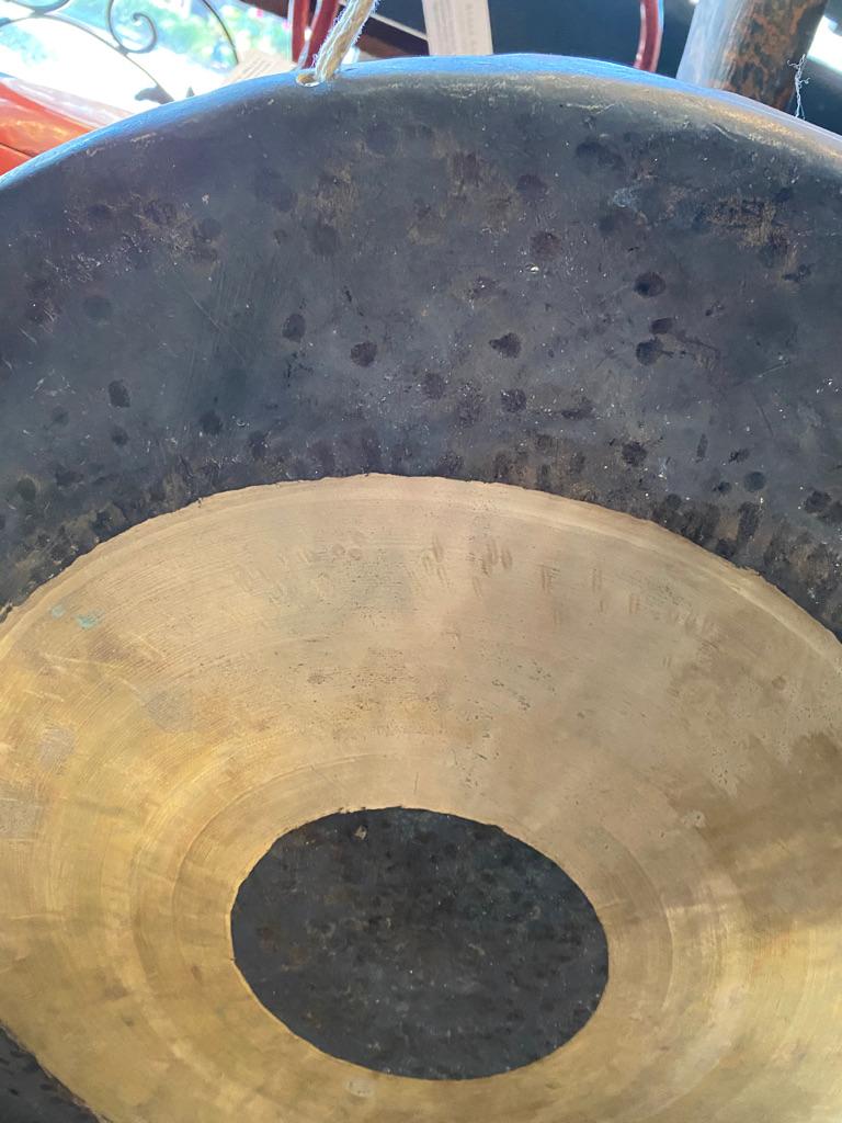 Modern Bronze and Brass Gong  In Good Condition In Sarasota, FL