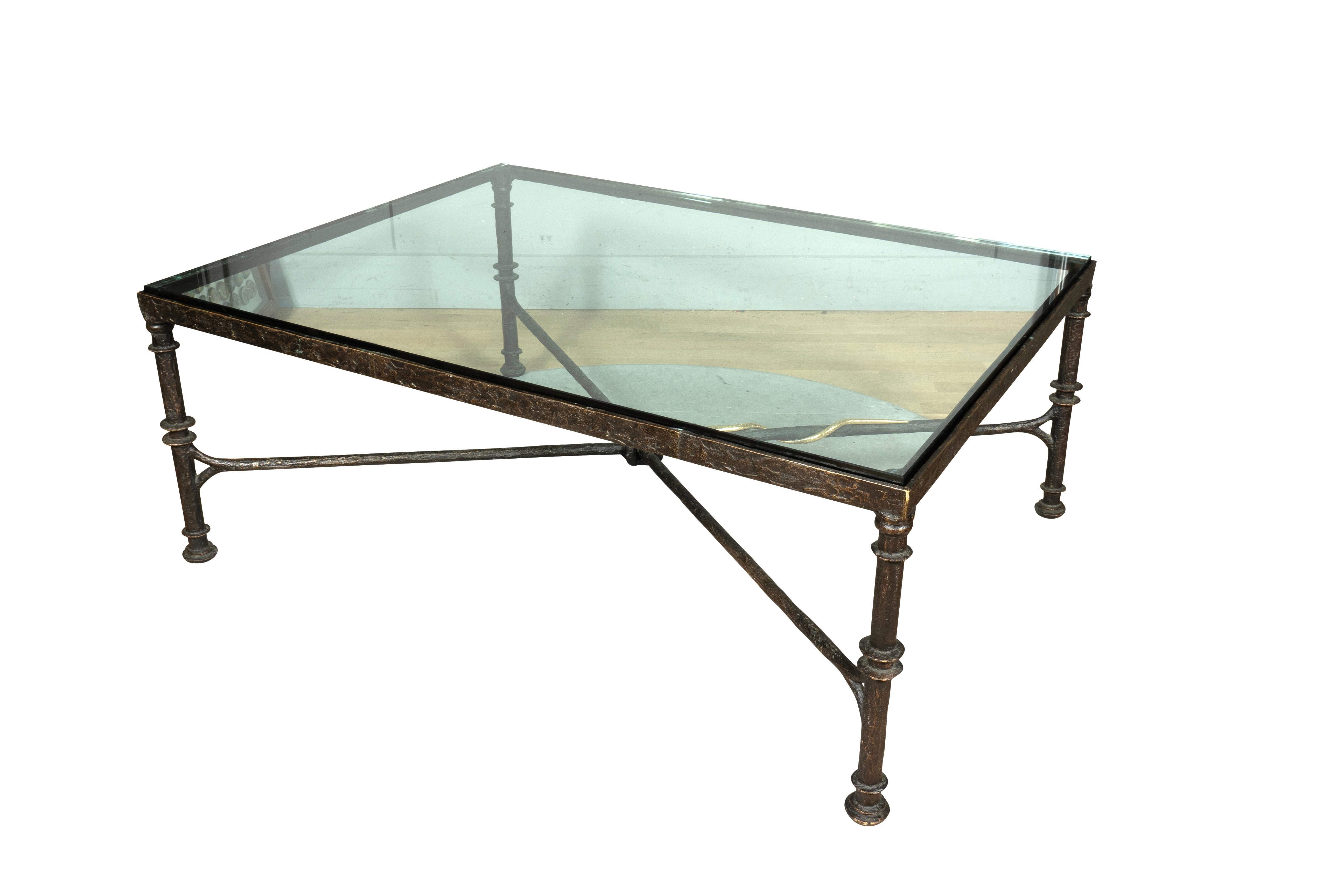 Tavolino moderno in bronzo 
