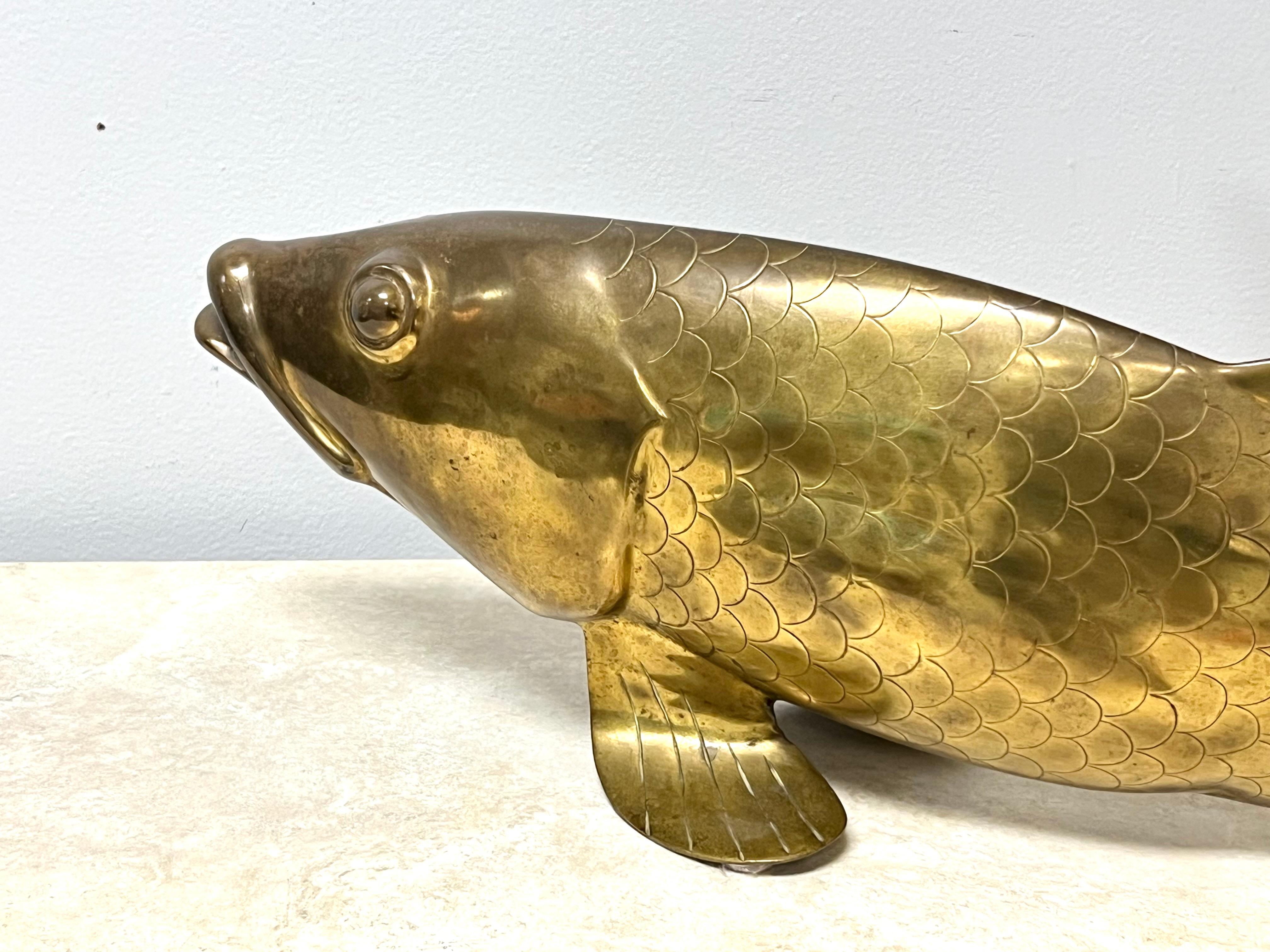 Scultura moderna in bronzo di Sonchai in vendita 4
