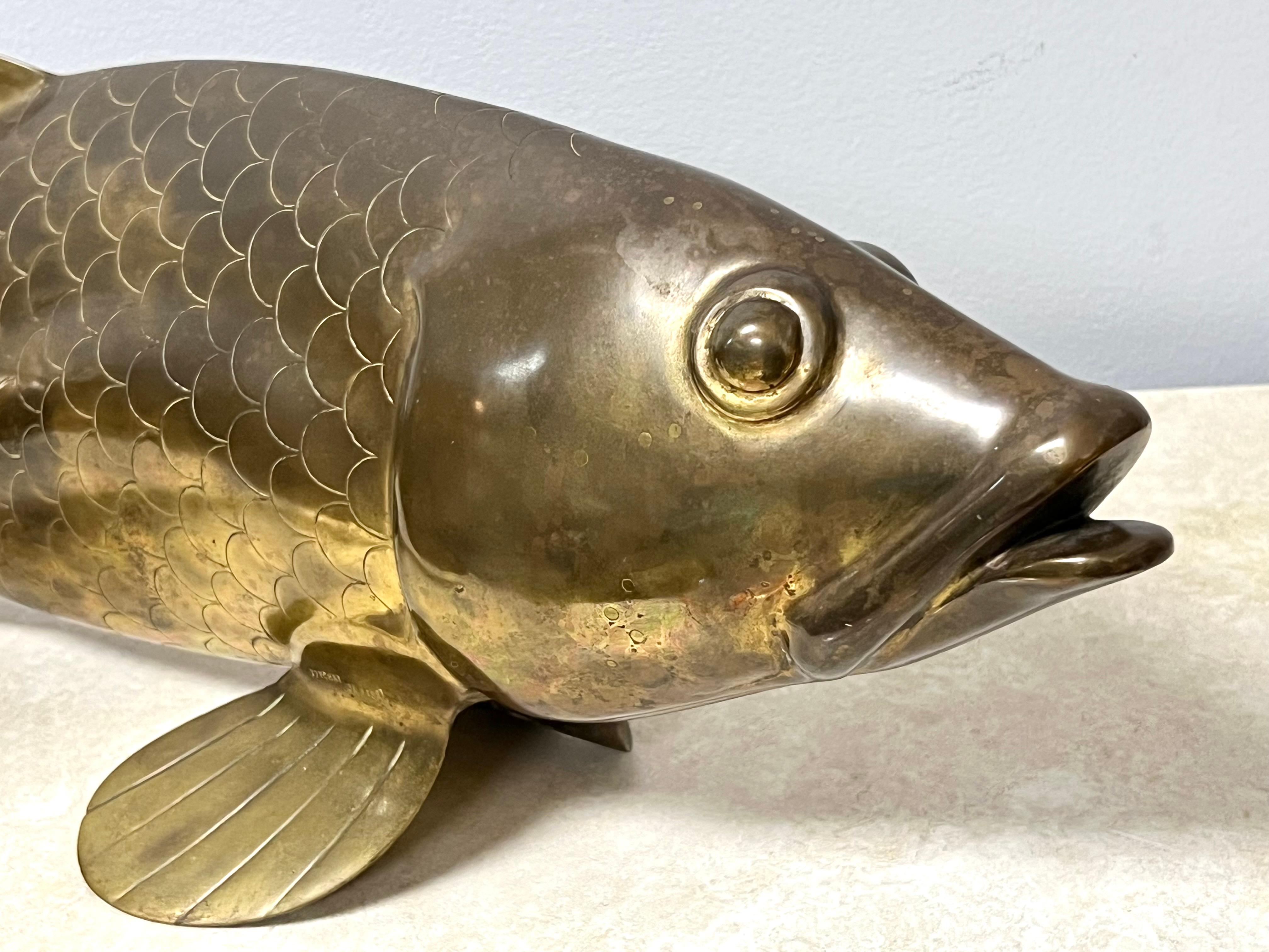 Bronzo Scultura moderna in bronzo di Sonchai in vendita