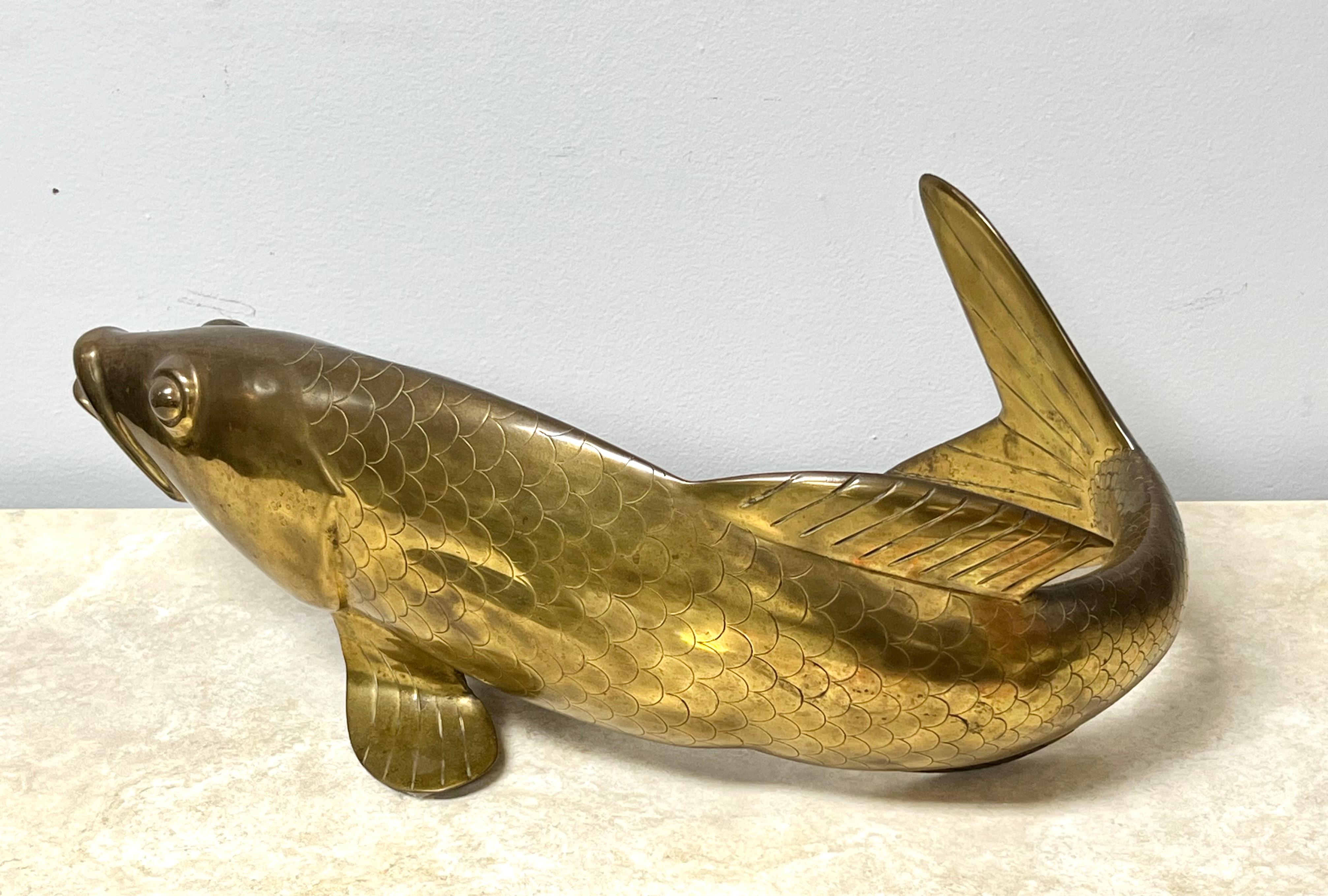 Scultura moderna in bronzo di Sonchai in vendita 2