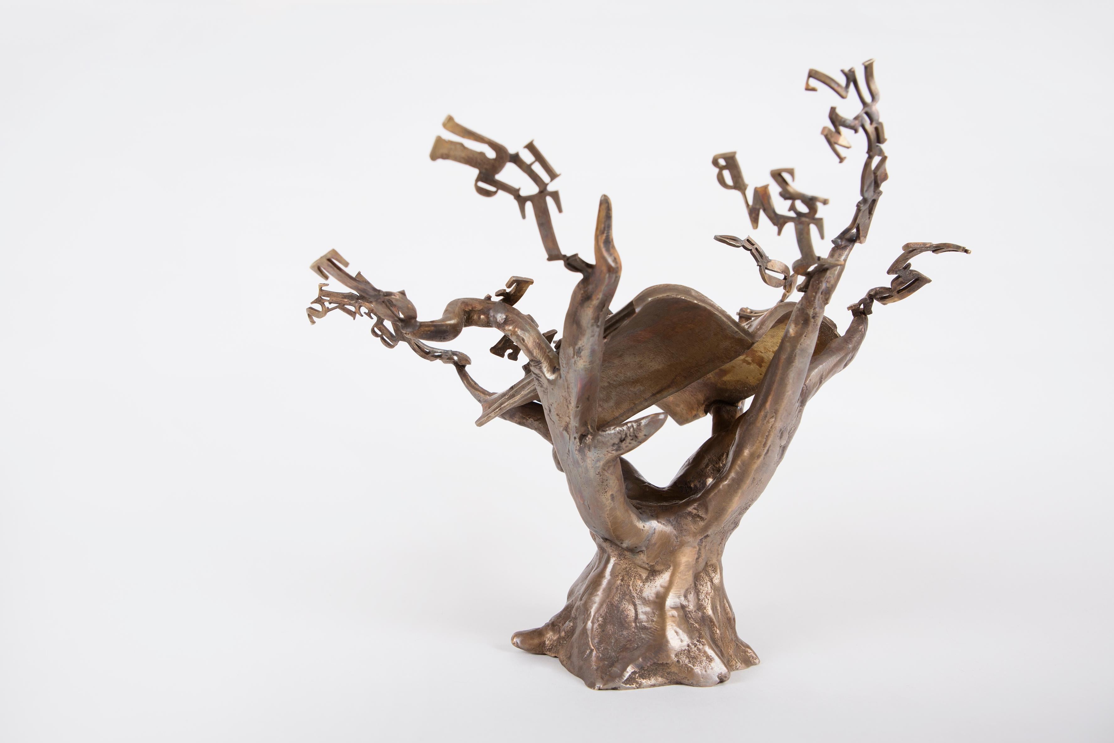 Sculpture moderne en bronze « The Wind Of The Wisdom » (Le vent de la sagesse) 5