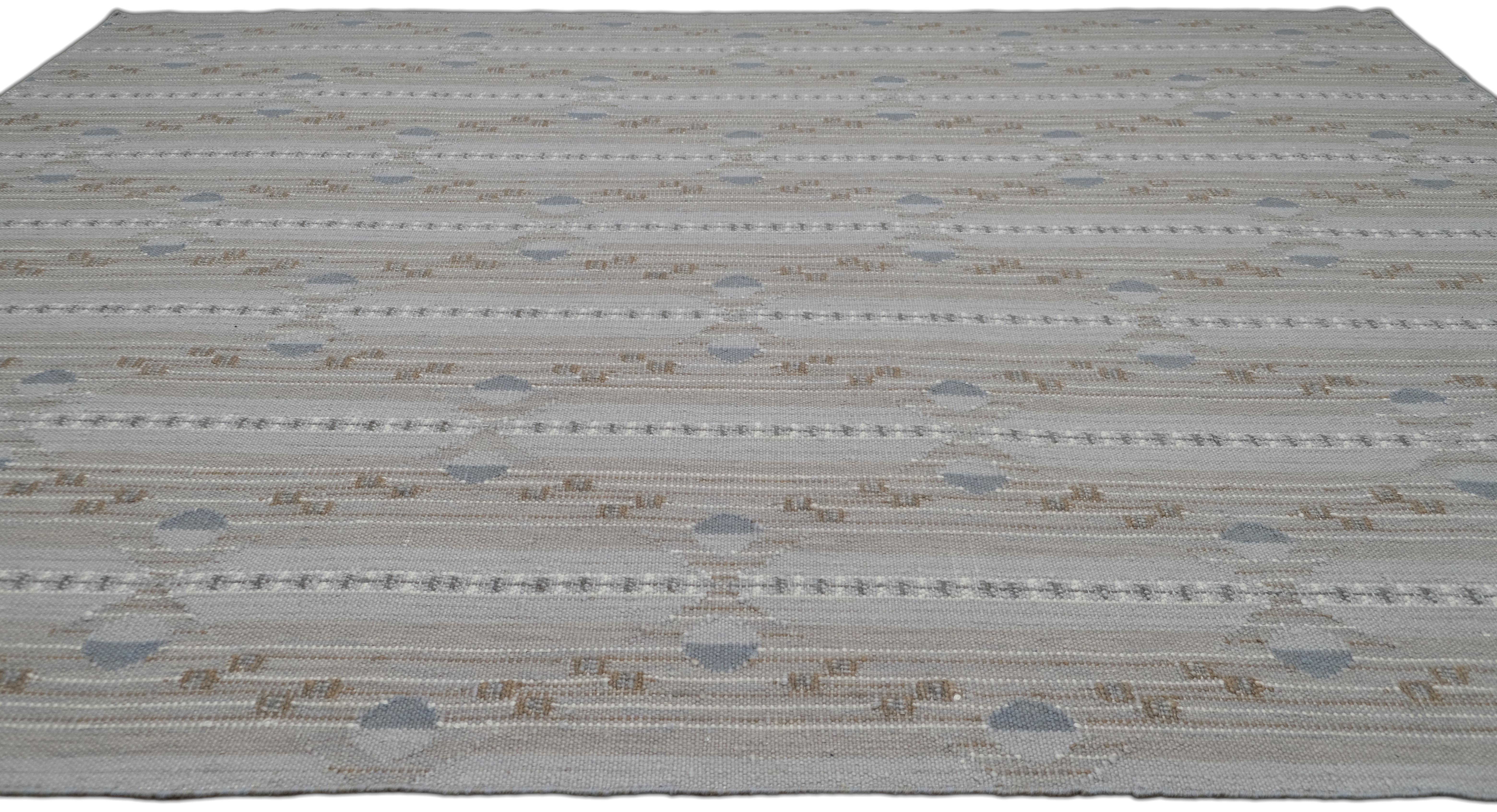 Moderno Tappeto moderno in lana a righe geometriche marroni e grigie 8'9''x12'2'' in vendita