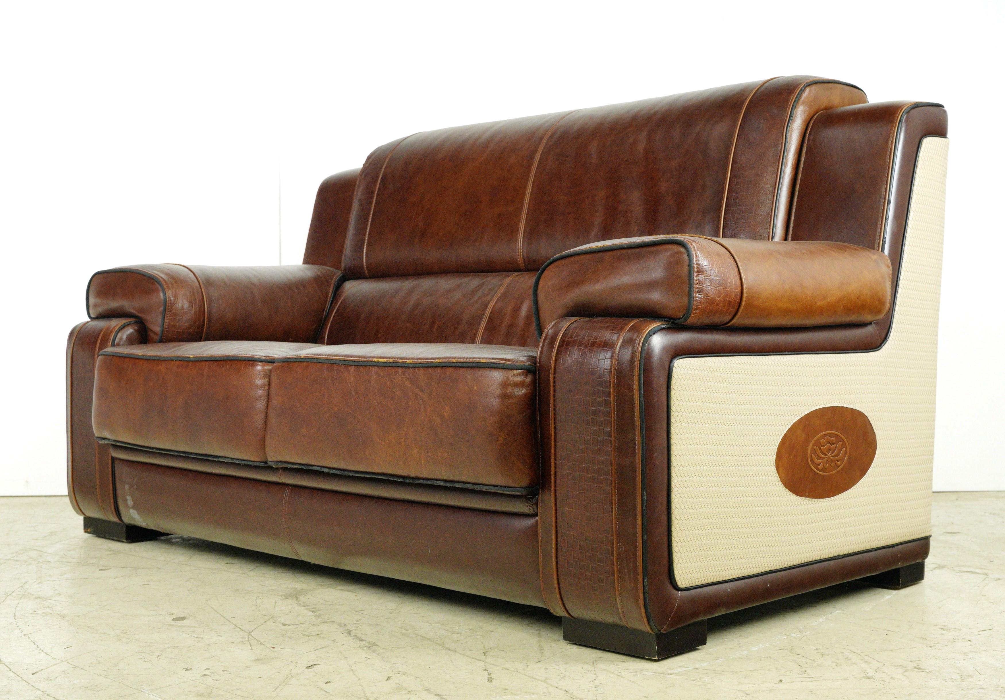 Contemporary Modern Brown Leather Couch & Love Seat Set For Sale
