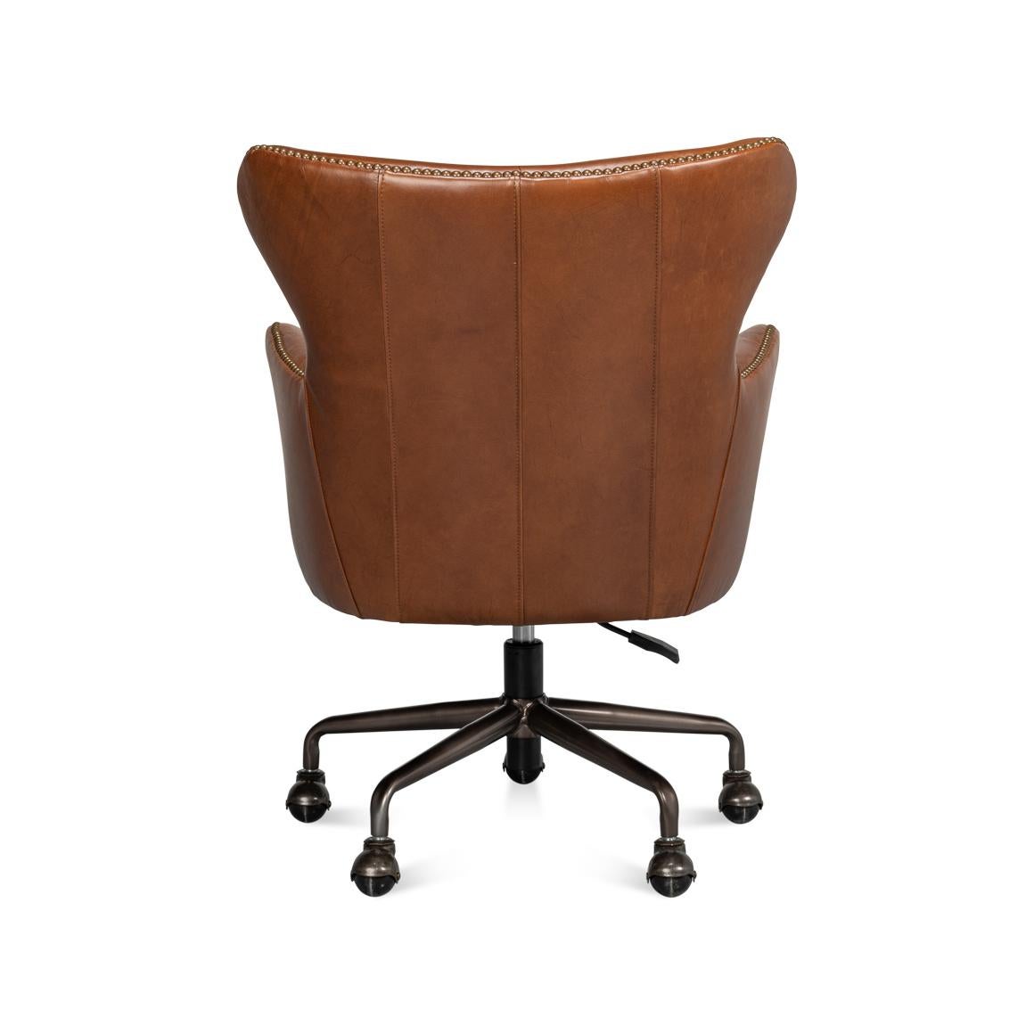 Asiatique Chaise de bureau moderne en cuir marron en vente