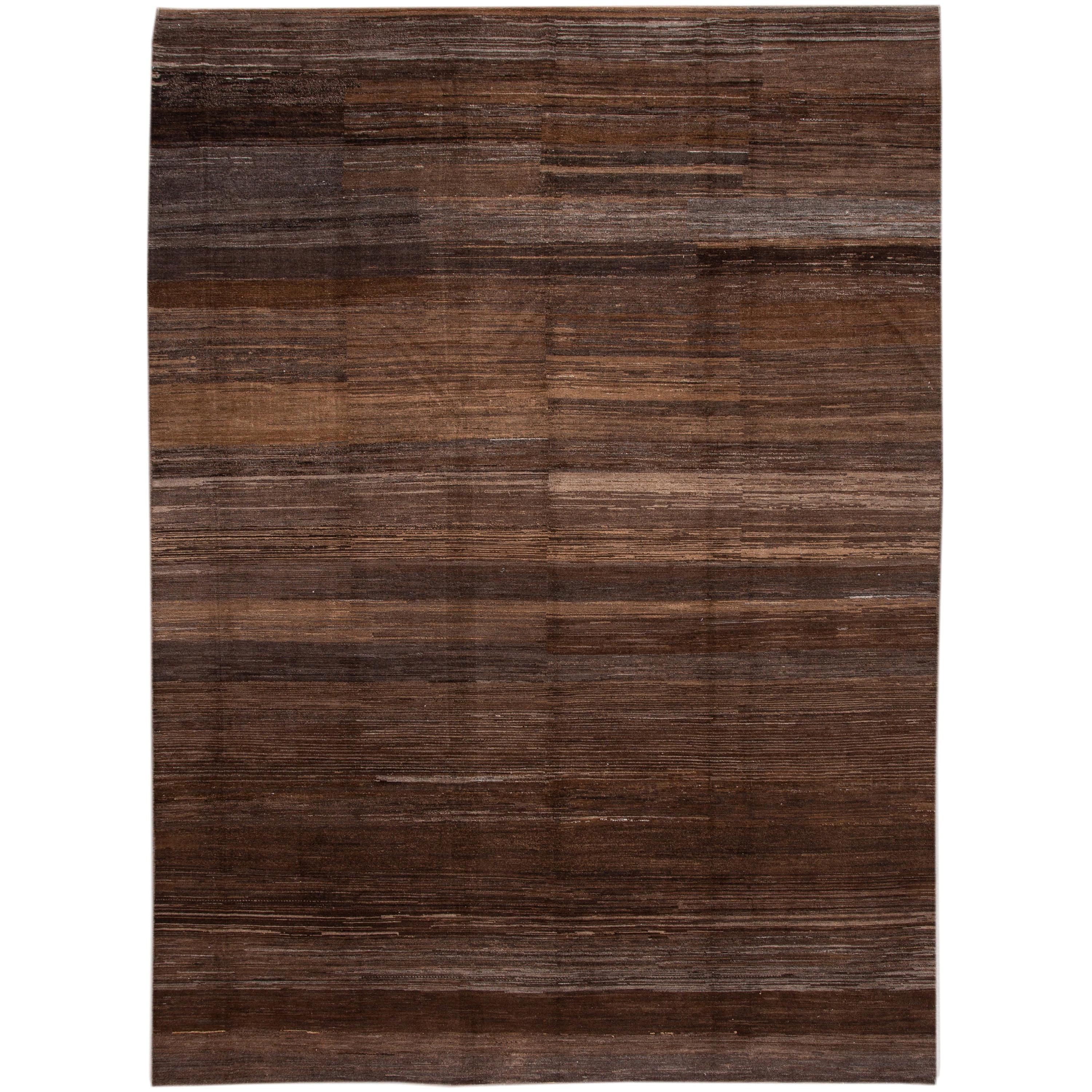 Modern Brown Moroccan-Style Room Size Wool Rug For Sale