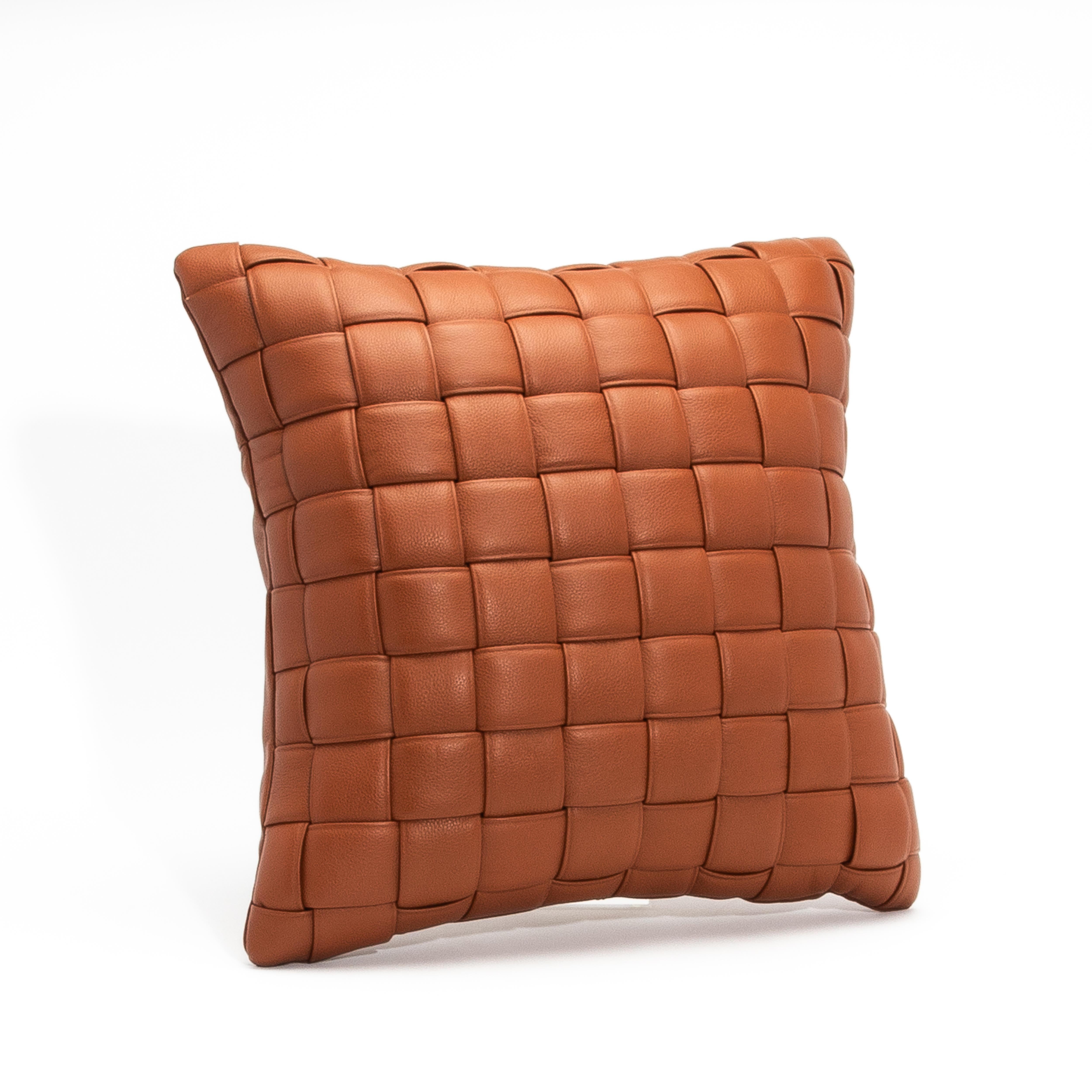 A sophisticated statement in modern luxury, this Modern Brown Woven Leather Decorative Pillow exudes timeless elegance and impeccable craftsmanship. The soft, creamy hue highlights the intricate woven leather technique, creating a visually rich and