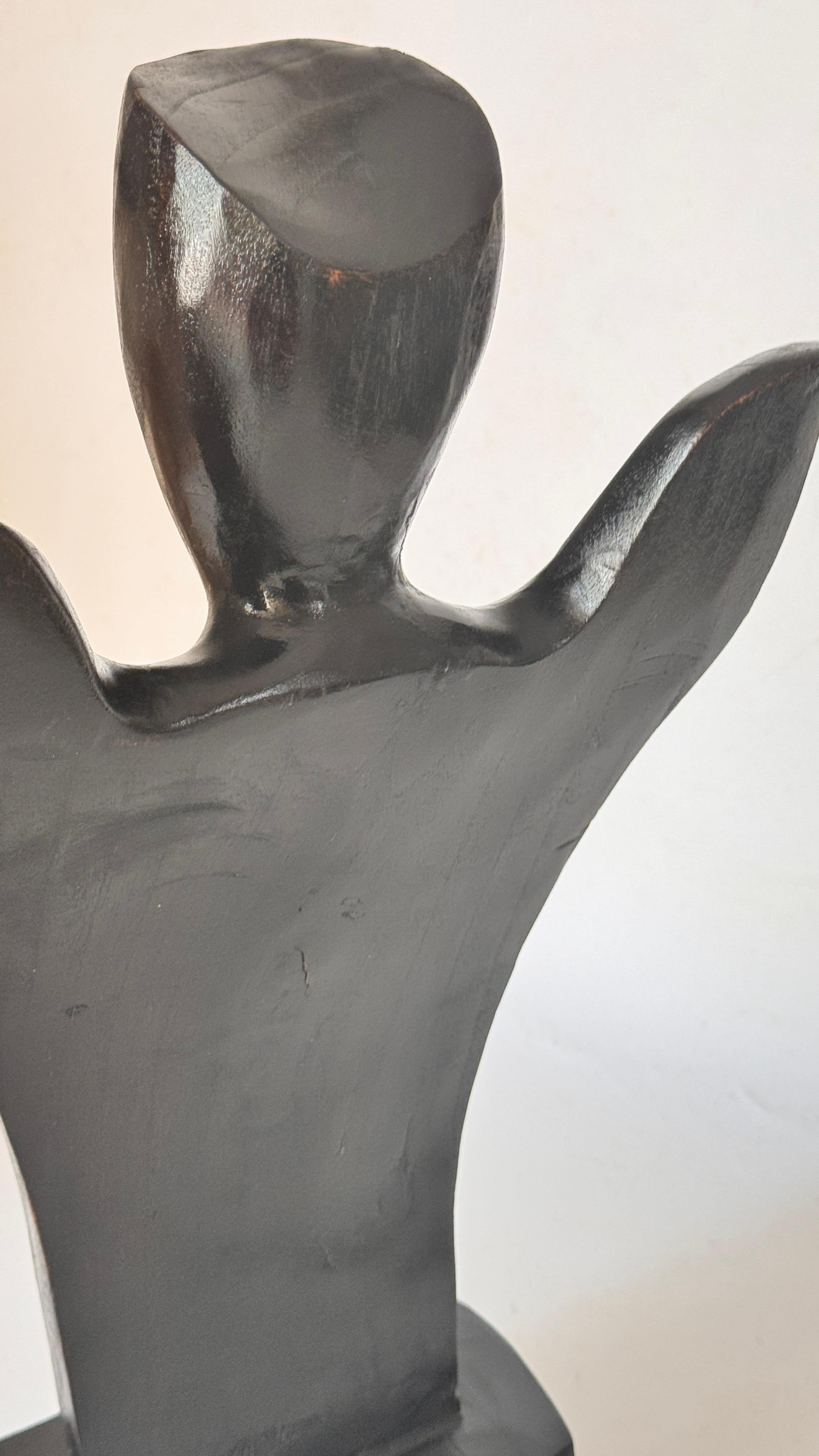 Scultura africana moderna brutalista in legno - Busto femminile in vendita 3