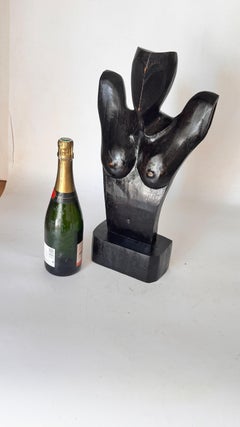 Modern Brutalist African Wooden Sculpture – Female Bust