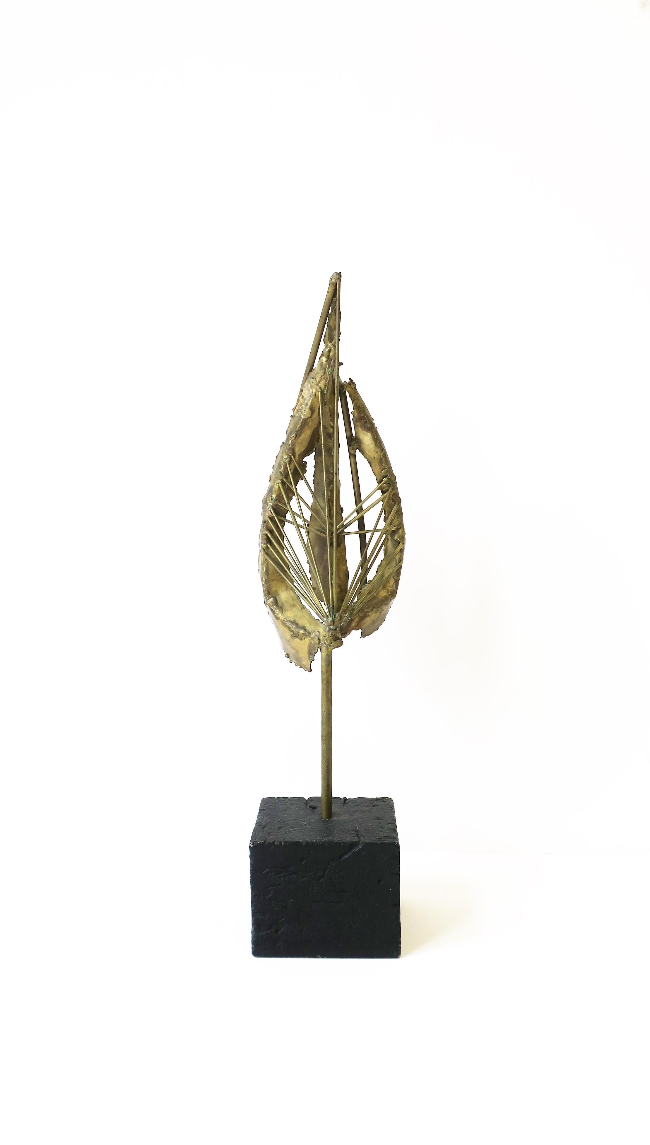 Midcentury Modern Brass Sculpture, circa 1960s For Sale 9