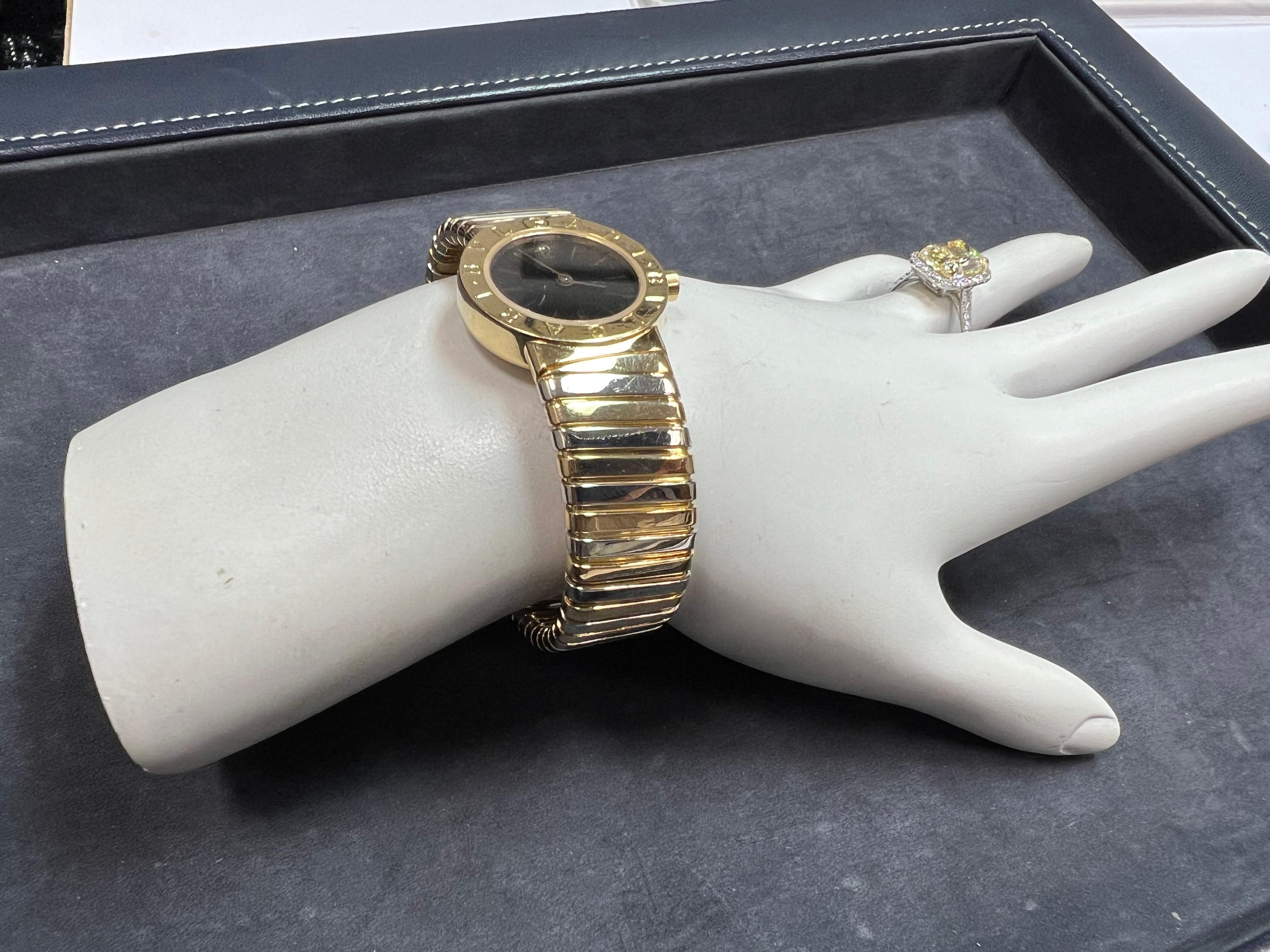 Modern BVLGARI White/Yellow Gold Tubogas Open Flex Cuff Quartz Lady 23mm Watch  For Sale 7
