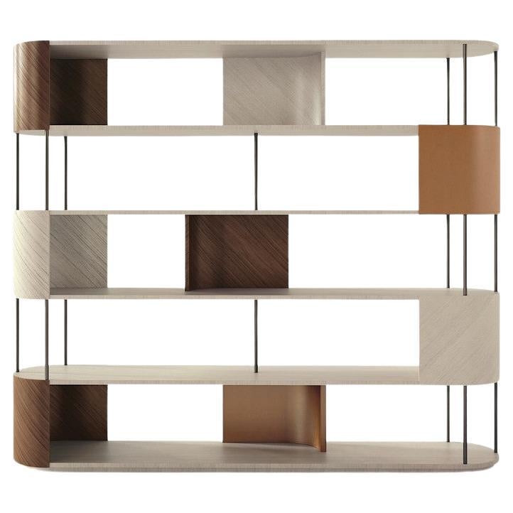 Modern von Carpanelli Gae, Bücherregal aus Holz und Leder im Angebot