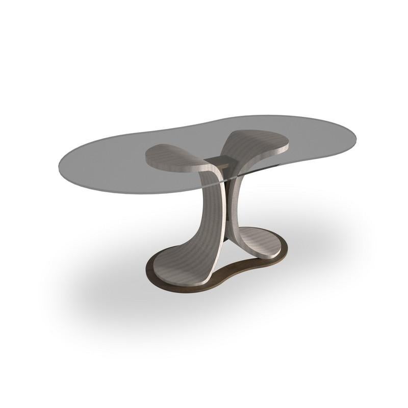 Table fixe disponible avec plateau en verre de forme conique. Structure plaquée disponible en : Bois Sycomoro frisé foncé (TA68B), bois Pama (TA68) ou Ebène (TA43). Détails de la base en métal.