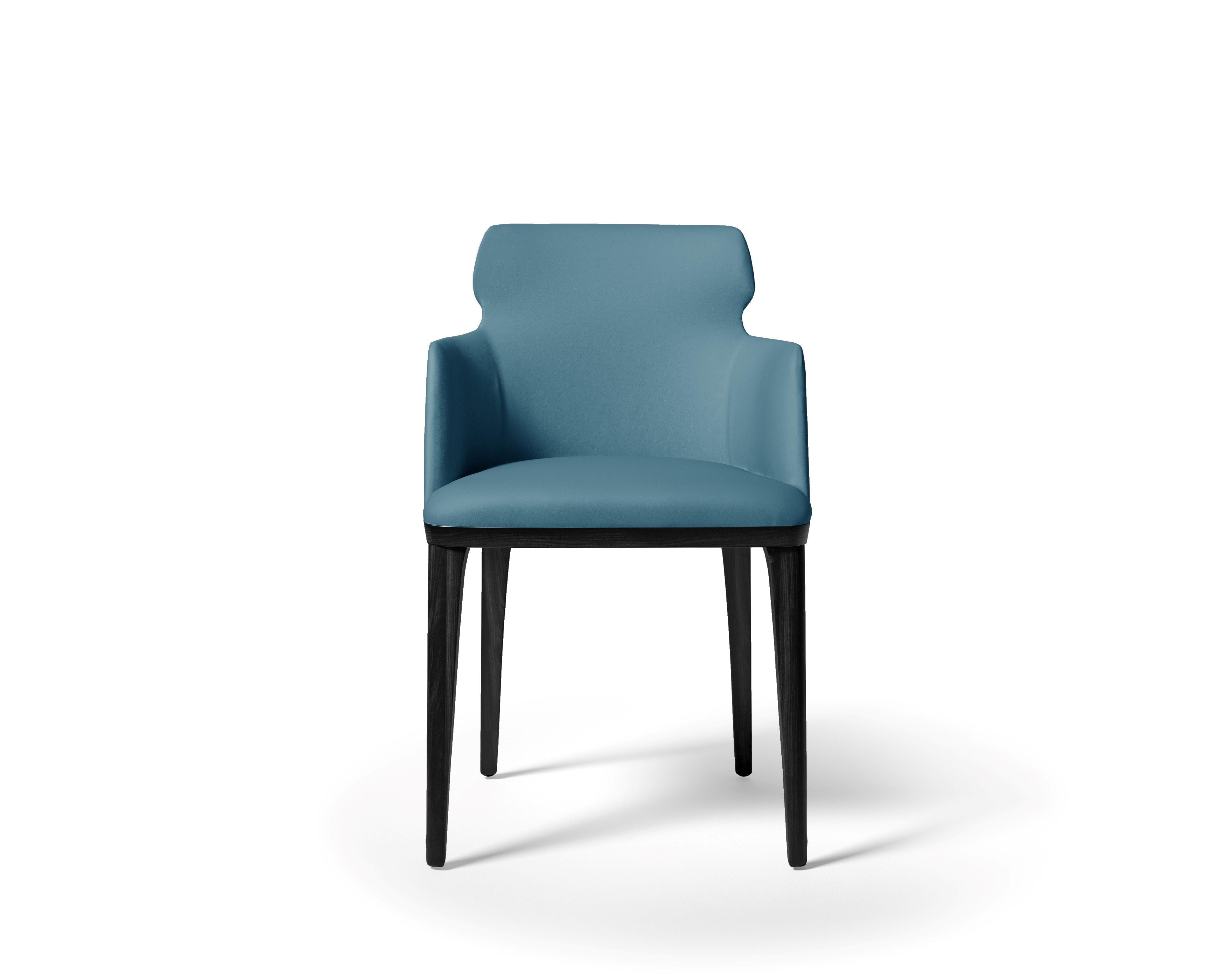 Italian Modern by Giuseppe Carpanelli Shape Armchair For Sale