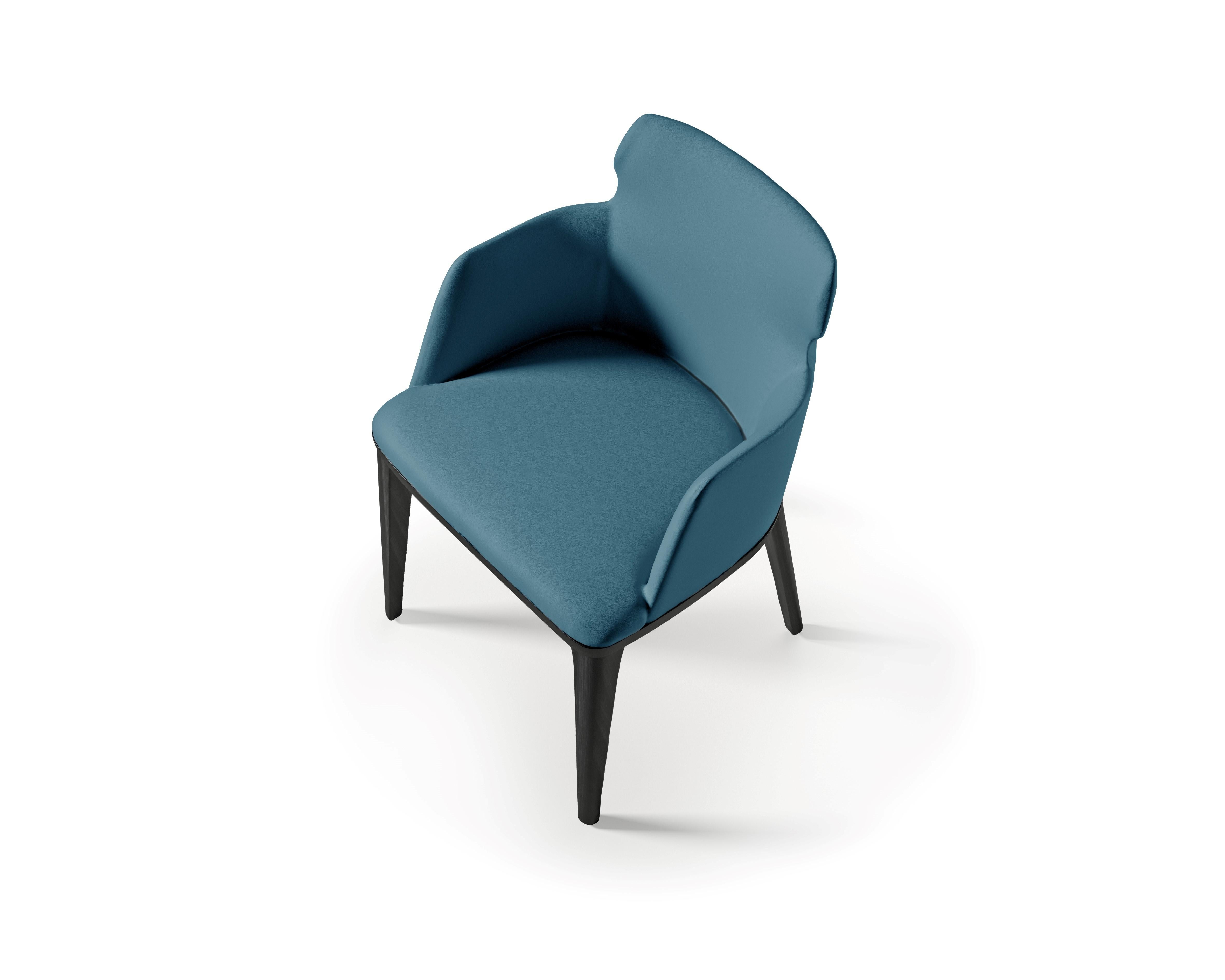 Modern by Giuseppe Carpanelli Shape Armchair In New Condition For Sale In Desio, IT
