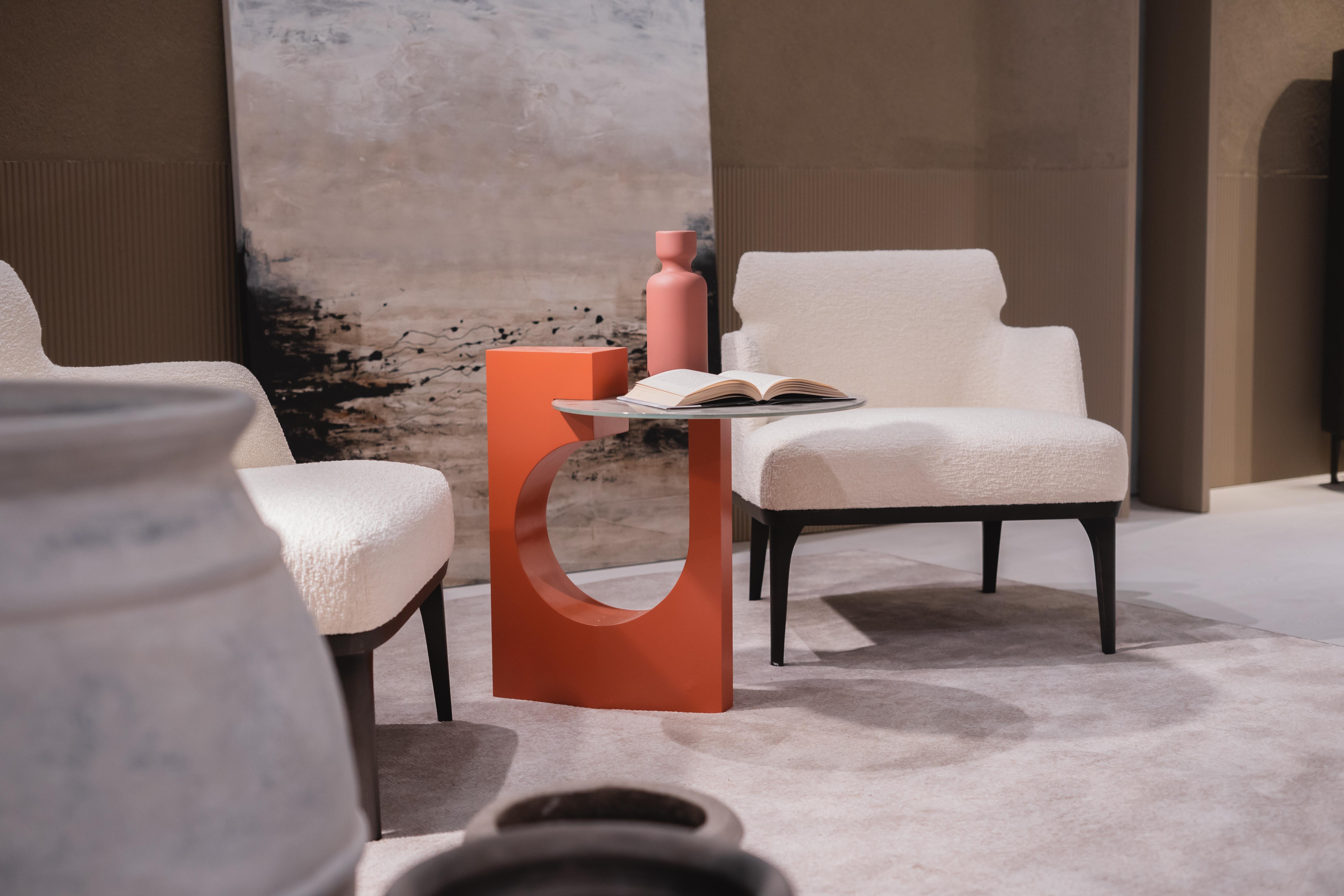 Italian Modern by Giuseppe Carpanelli Shape Armchair For Sale