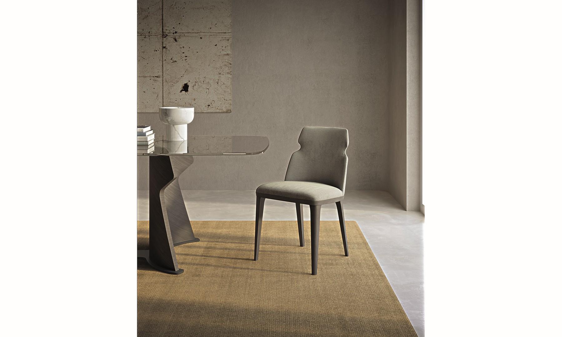 Pelle Sedia moderna di Giuseppe Carpanelli Shape in vendita