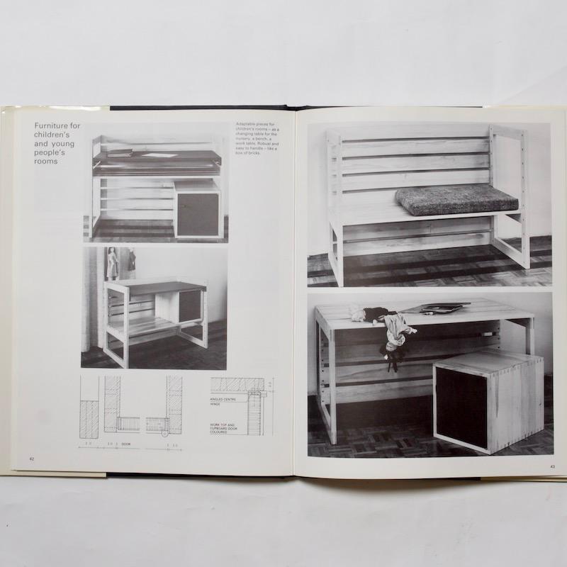 Modern cabinet making in solid wood 

By Franz Karg

Published by Hastings House Publishers, New York, 1980. First Edition. Hardback in Dust jacket.

The master cabinetmaker Franz Karg shows through detailed illustrations, photos and drawings