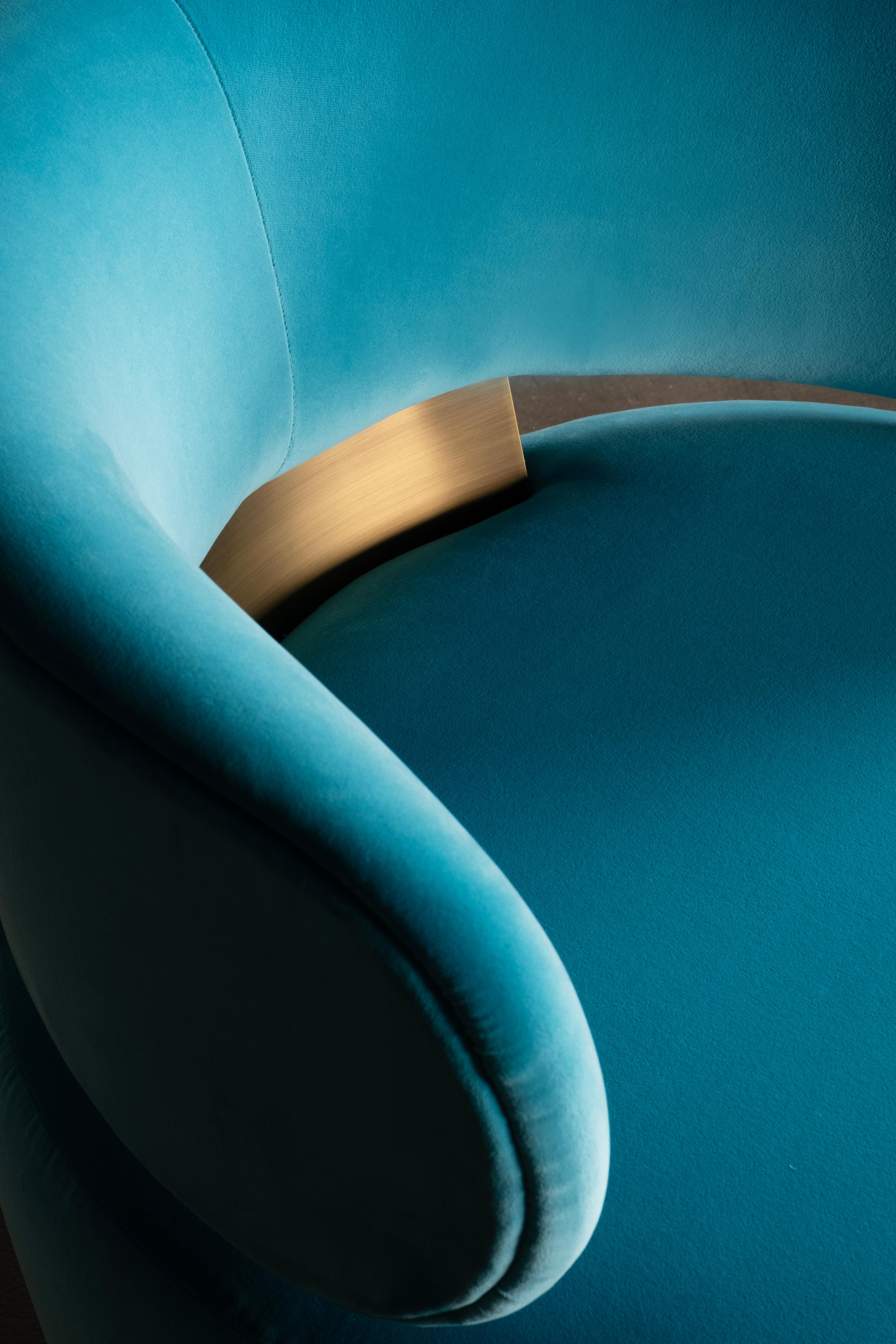 Modern Caju Lounge Chair, Swivel, Velvet, Handmade in Portugal by Greenapple For Sale 1