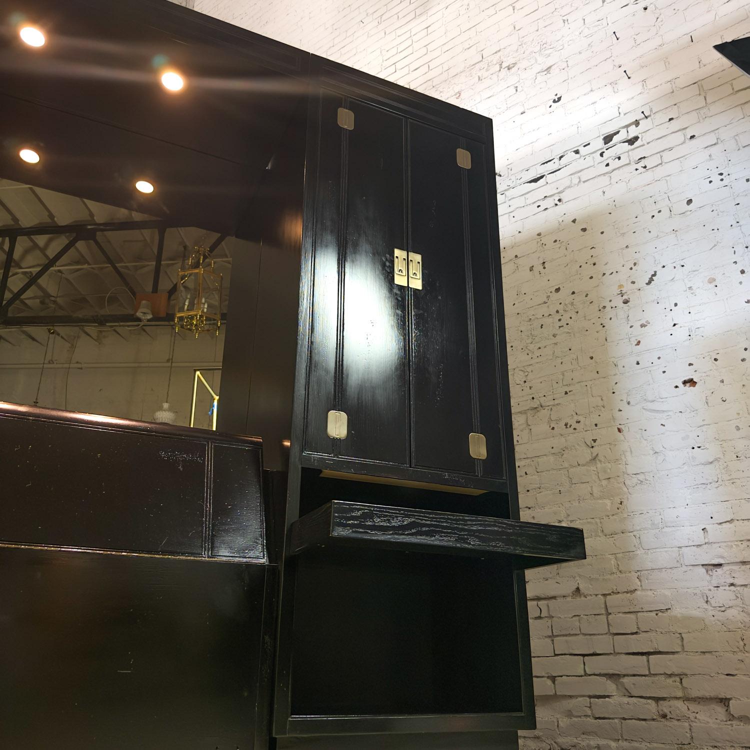 Lit modulable moderne Henredon laqué noir avec armoires latérales en vente 5
