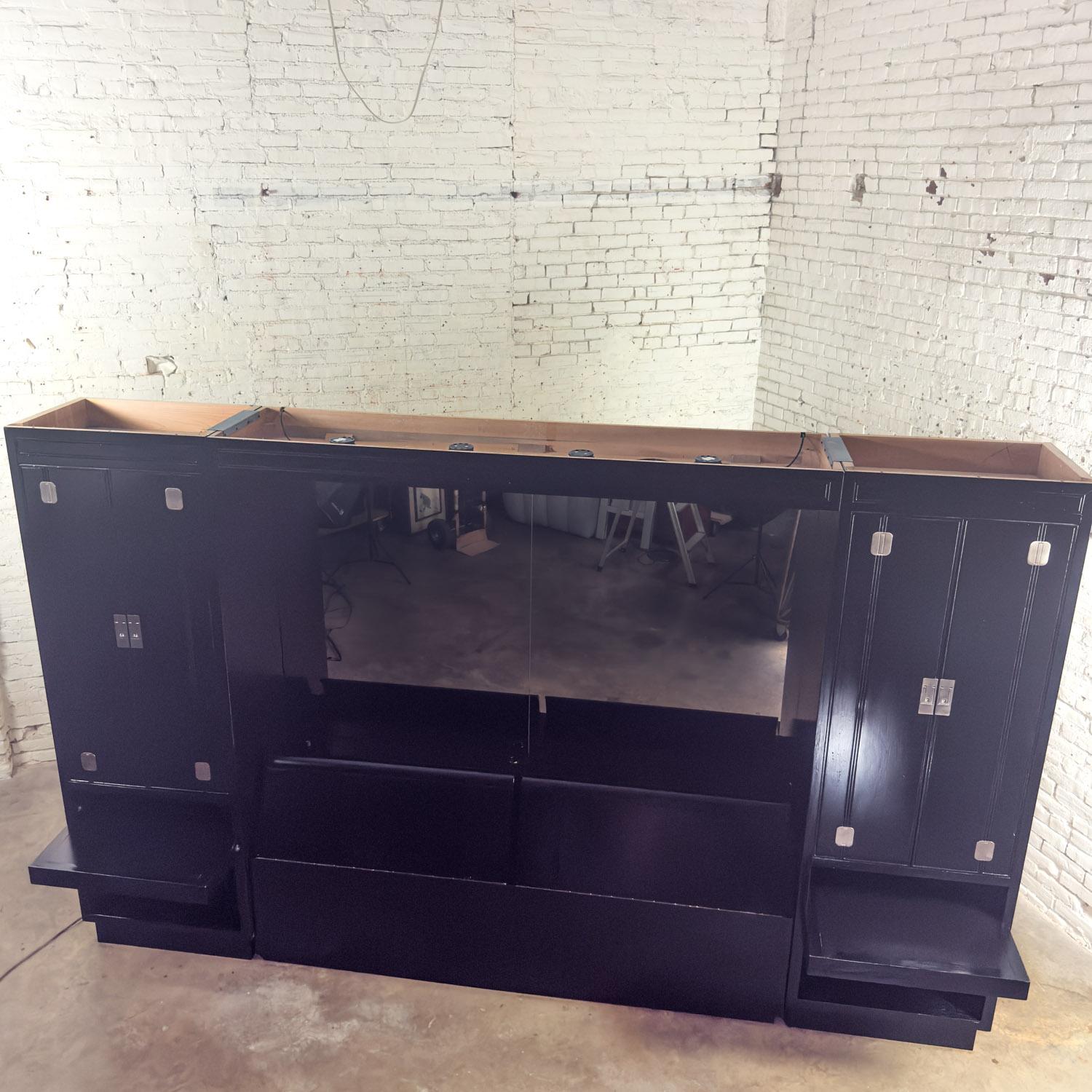 Lit modulable moderne Henredon laqué noir avec armoires latérales en vente 2