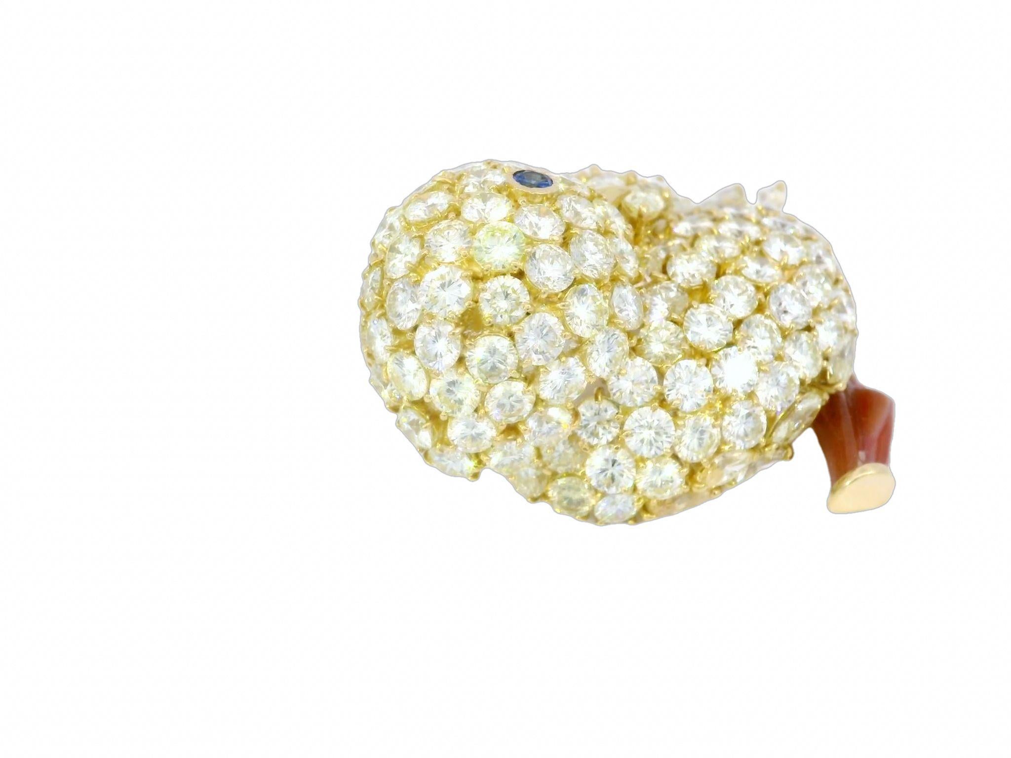 Modern Diamond Bird Brooch ~14ctw Yellow and White Diamonds 18k Yellow Gold In Excellent Condition For Sale In Fairfield, CT