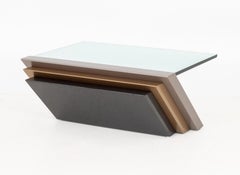 Table basse moderne en porte-à-faux avec plateau en verre