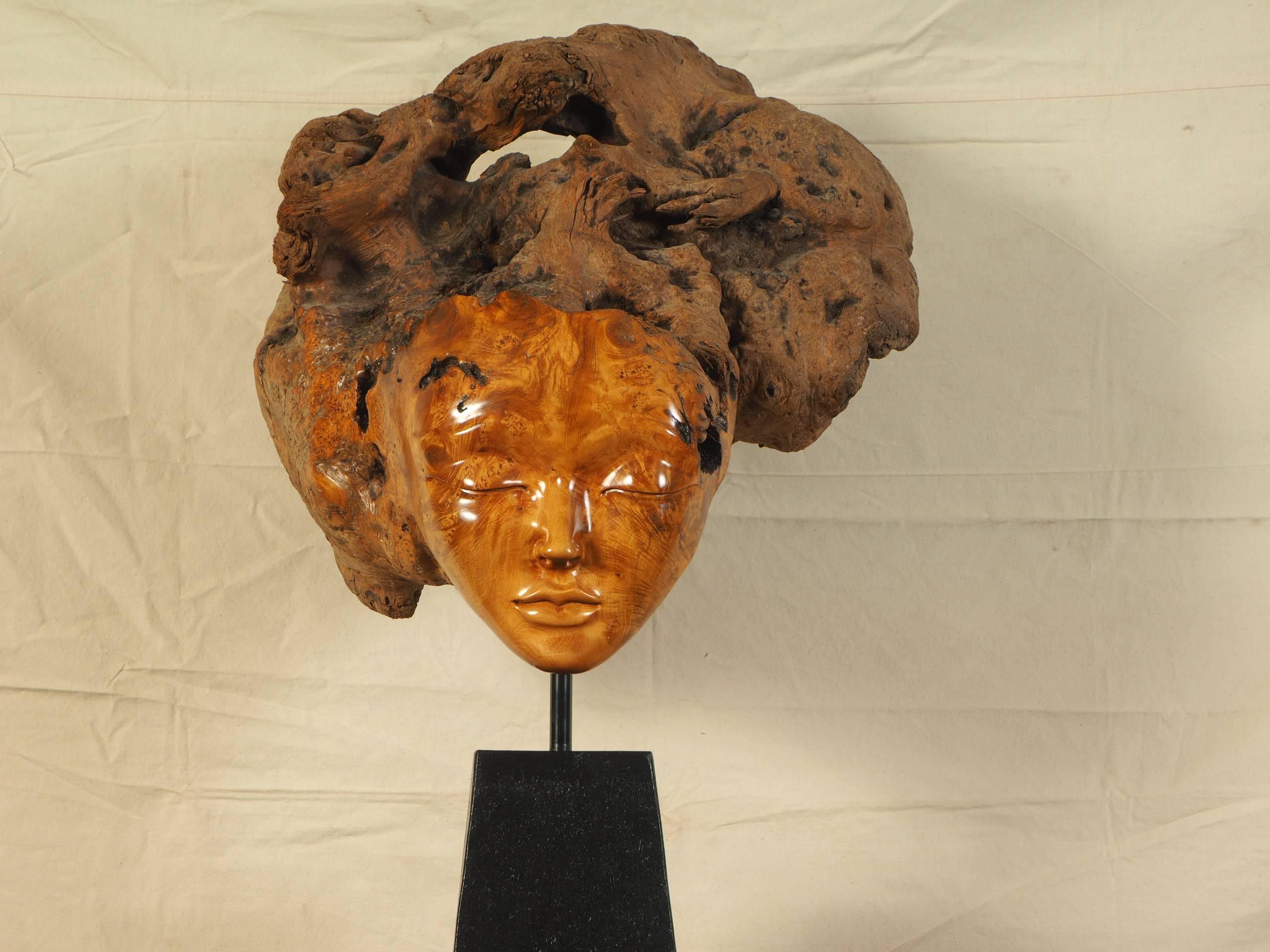 burl wood carving