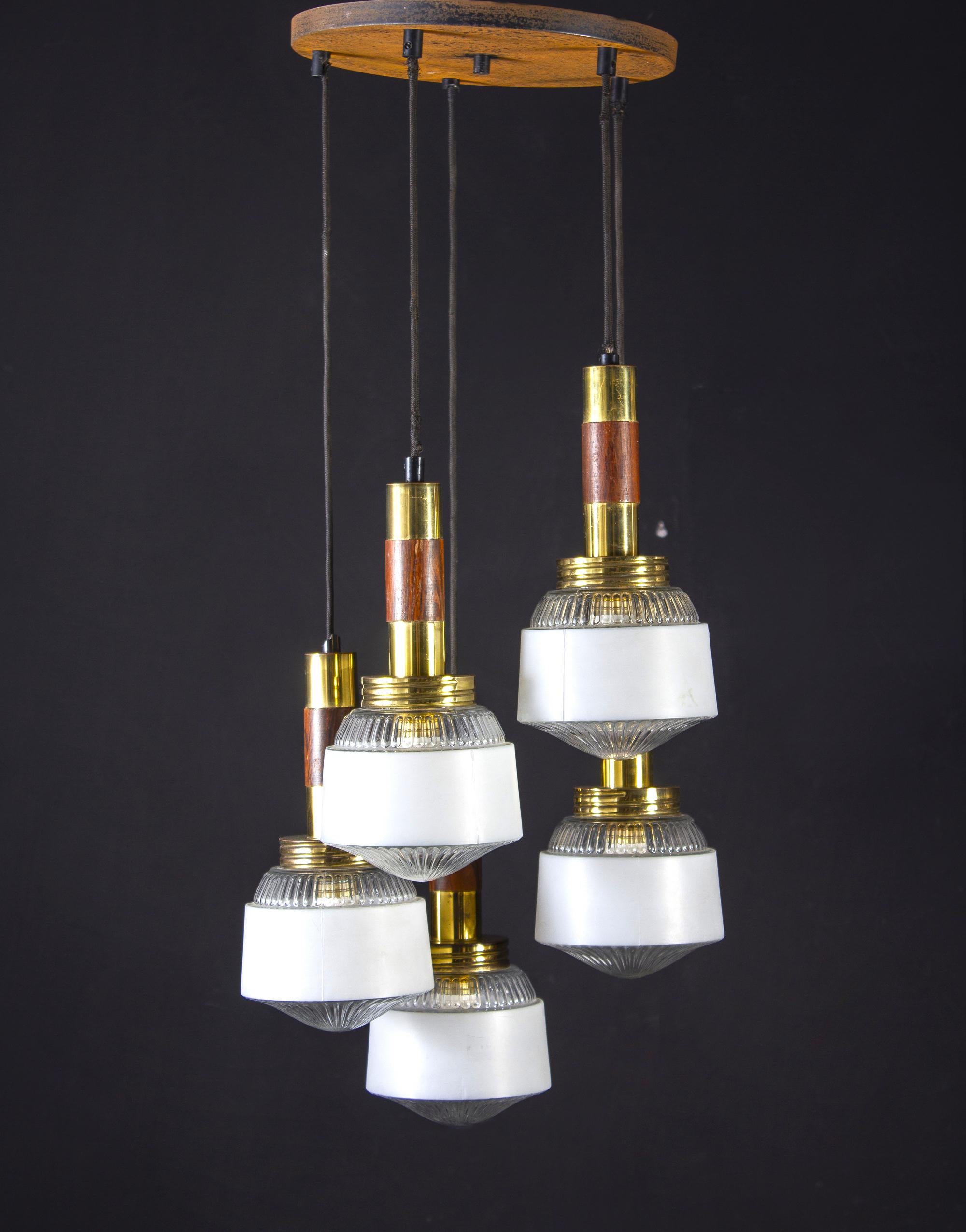 Modern Cascade Chandelier, 1970 In Good Condition For Sale In Rome, IT