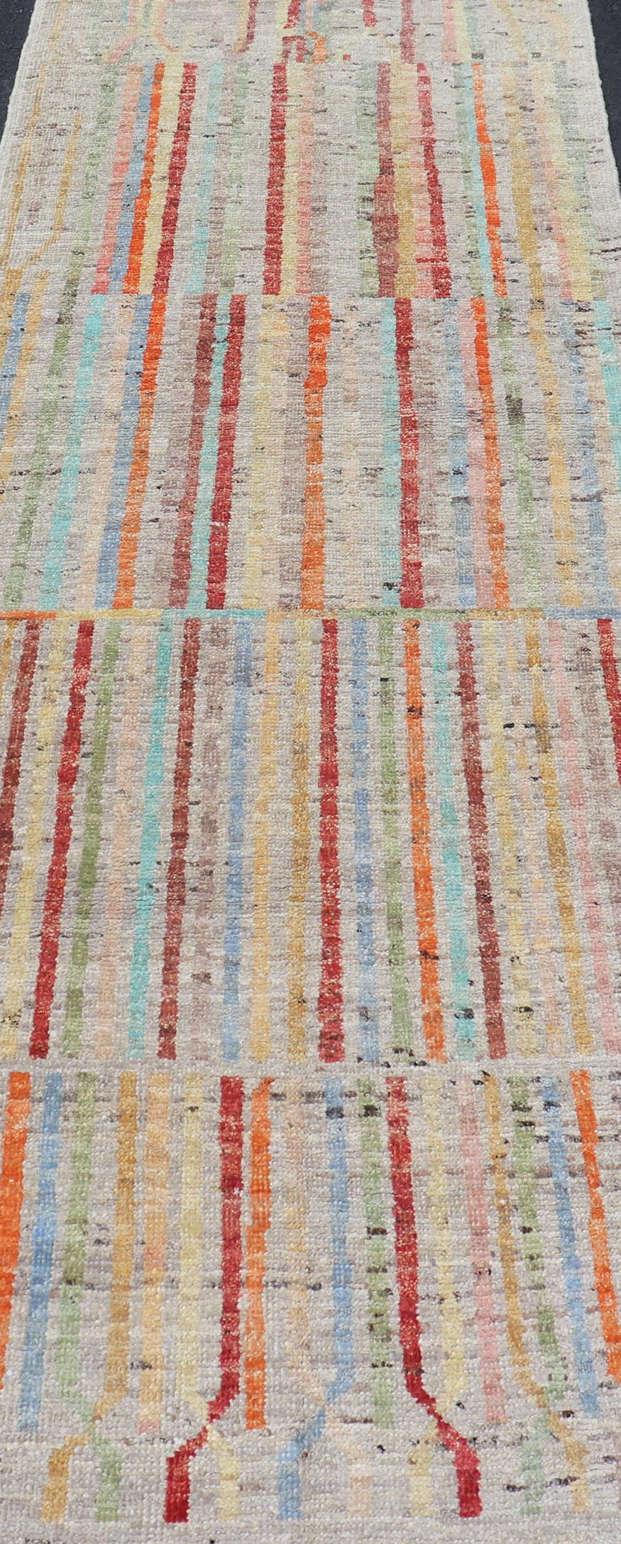 Modern Casual Hand Knotted Piled Runner in Color and Minimalist Modern Design 1
