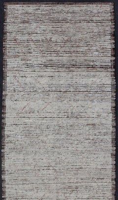 Modern Casual Piled Runner in White & Brown Colors and Minimalist Design**