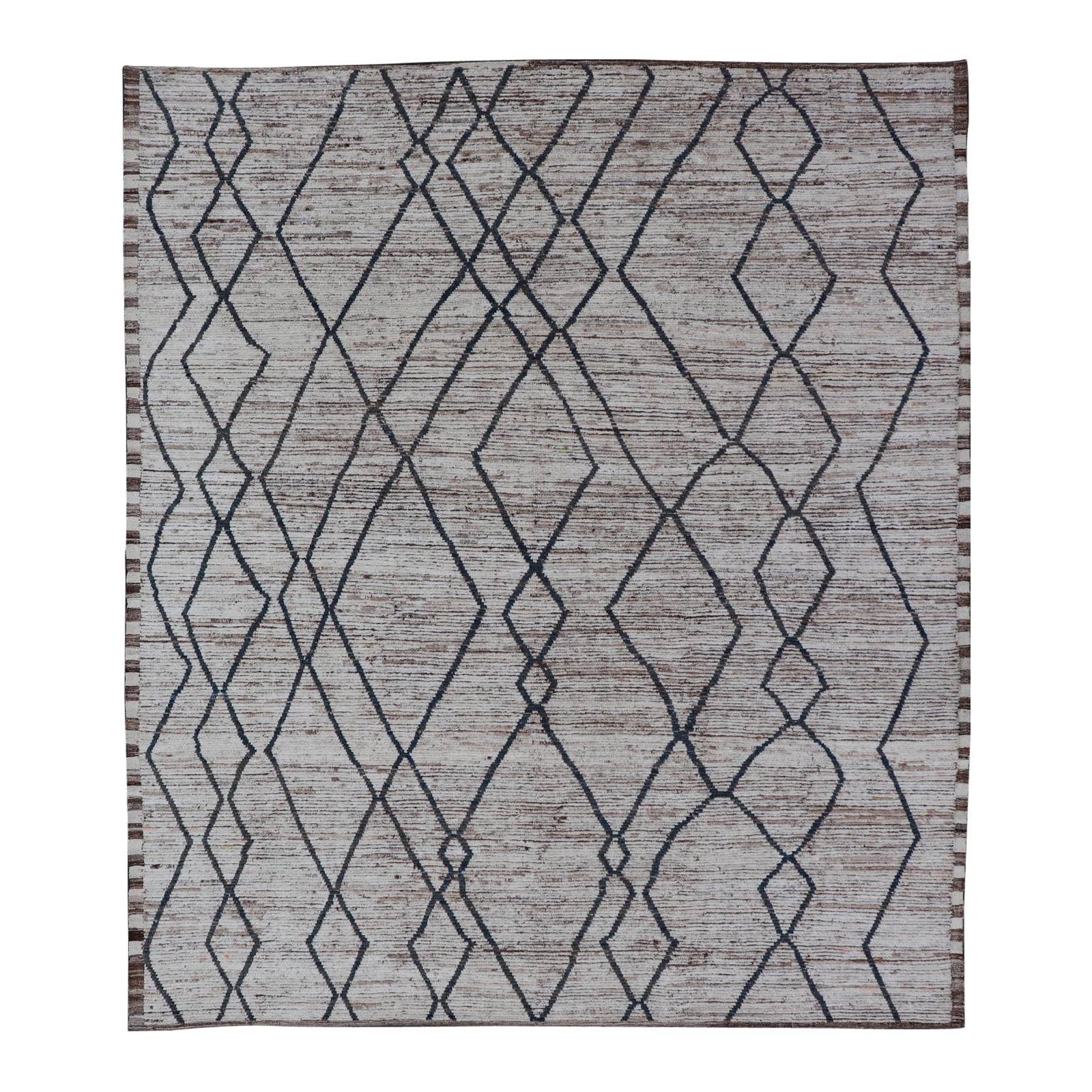 Tapis tribal moderne caucasien en laine avec motif flottant libre en crème et bleu