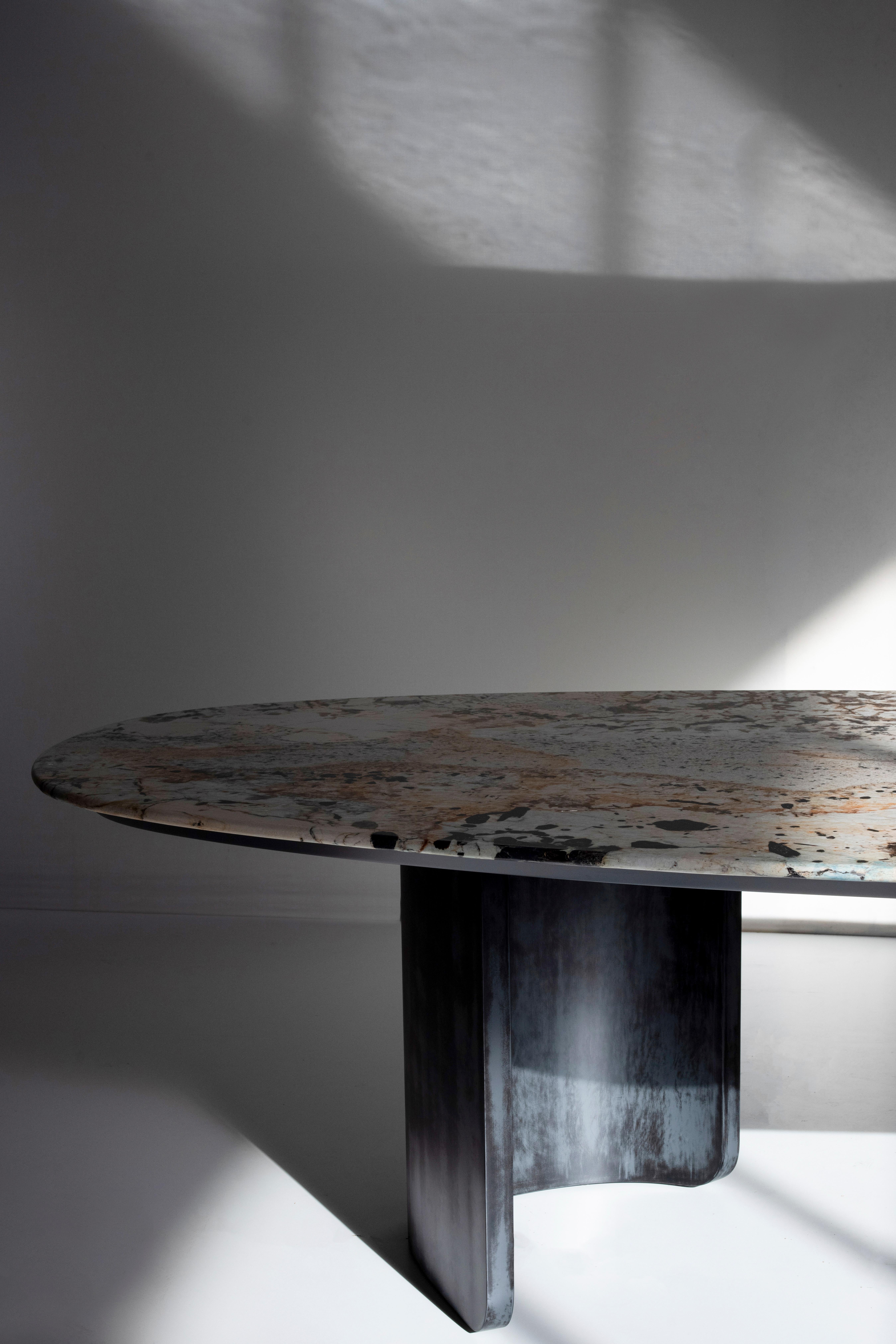 Table de salle à manger moderne C&C Ceppo Grey Stone fabriquée à la main au Portugal par Greenapple en vente 2