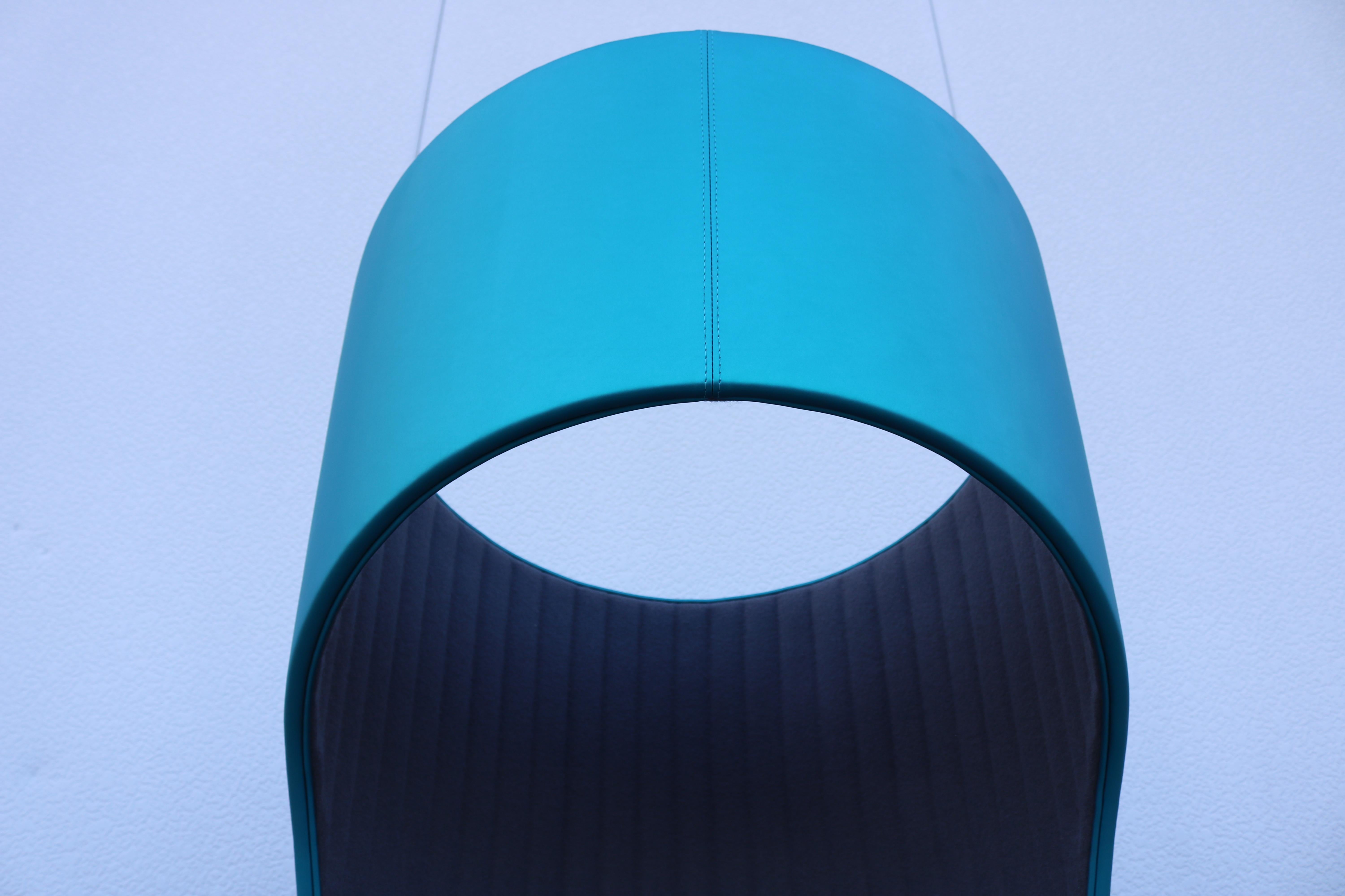 Soudé Chaise longue pivotante Cega moderne de Boss Design fabriquée au Royaume-Uni en vente