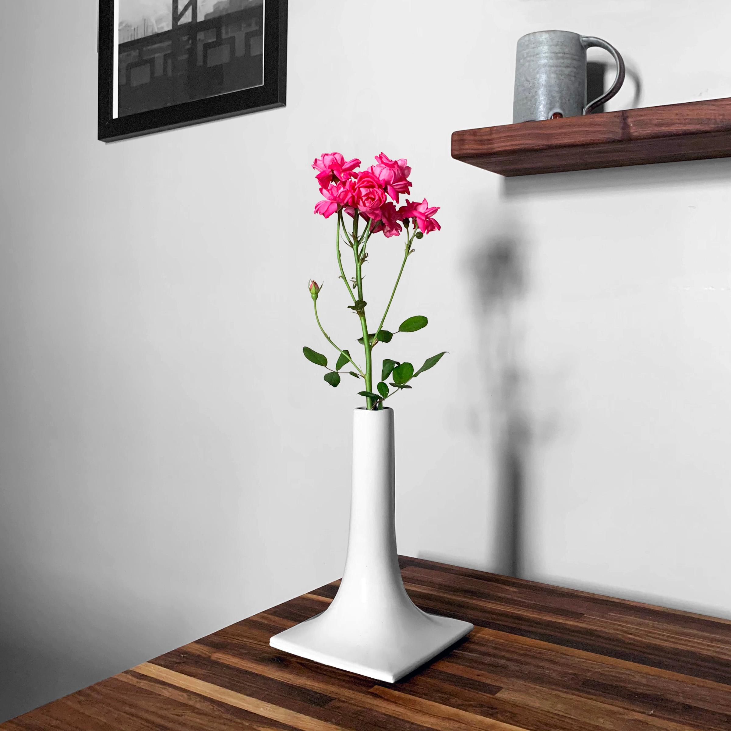 Contemporary Modern Ceramic Vase - Centerpiece - Tablescape - Flower Vase - 9