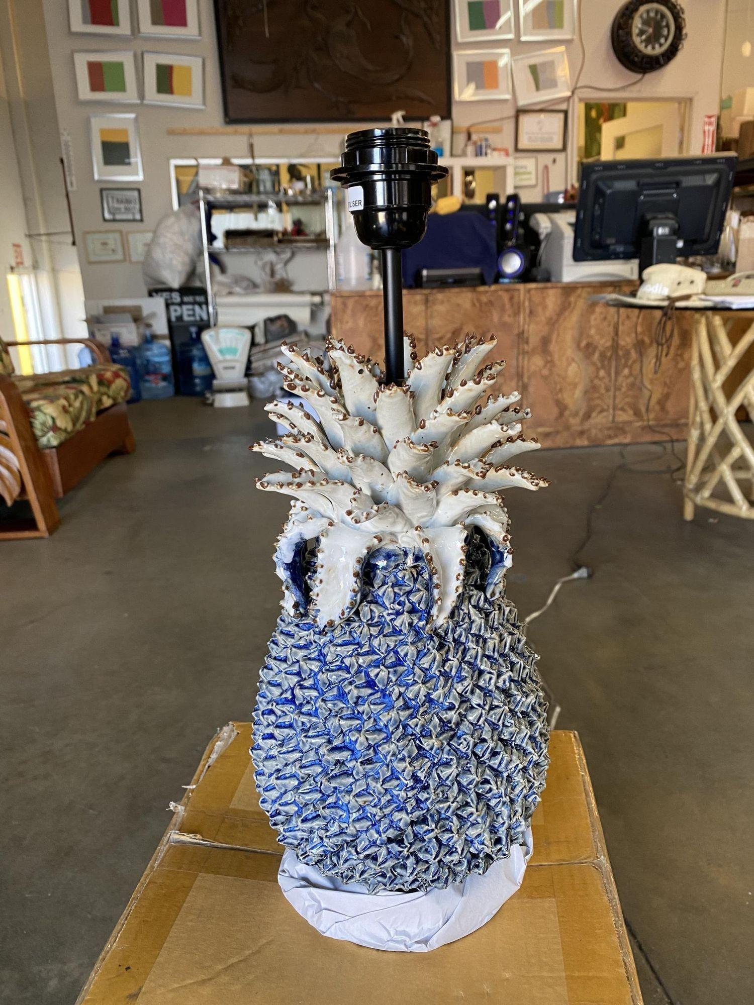 Modern Ceramic Pineapple Lamp With Large Shade W/ Shade For Sale 2