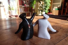 Modern Ceramic Salt and Pepper Shakers, Anthropomorphic Black and White - 2C34