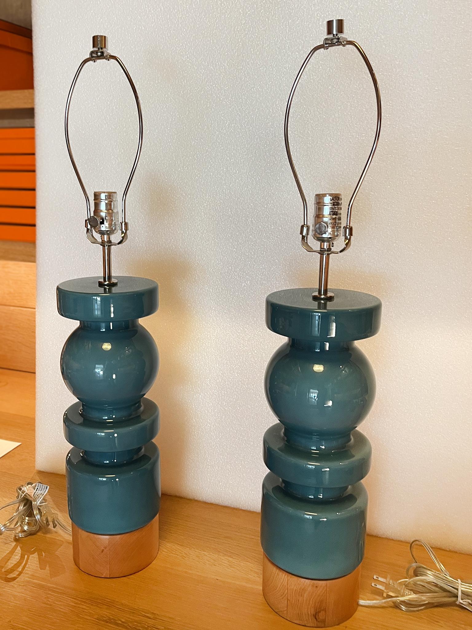 Modern Ceramic Table Lamps in Majestic Blue - A Pair In Good Condition For Sale In New York, NY
