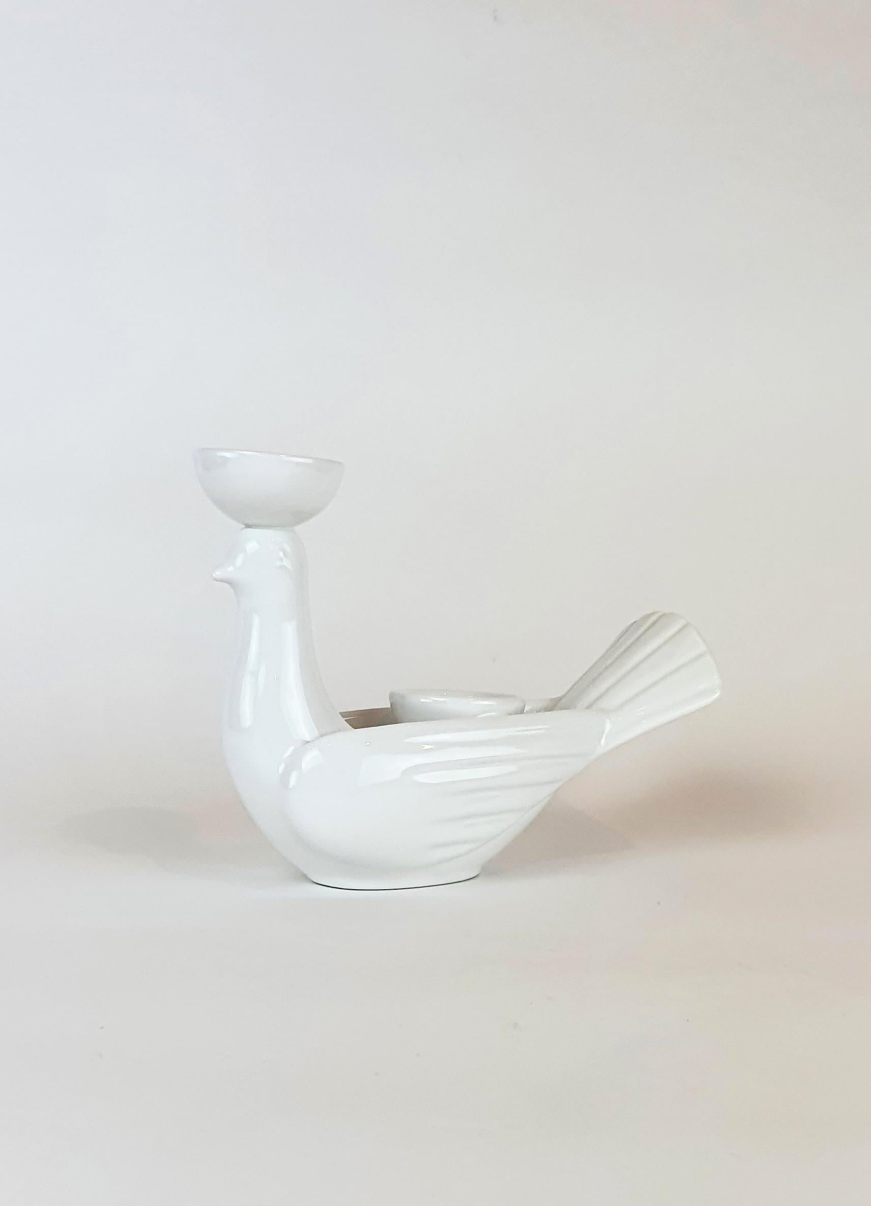 Grand bougeoir en céramique moderne Gatti 1928 en forme de colombe en majolique blanche en vente 2