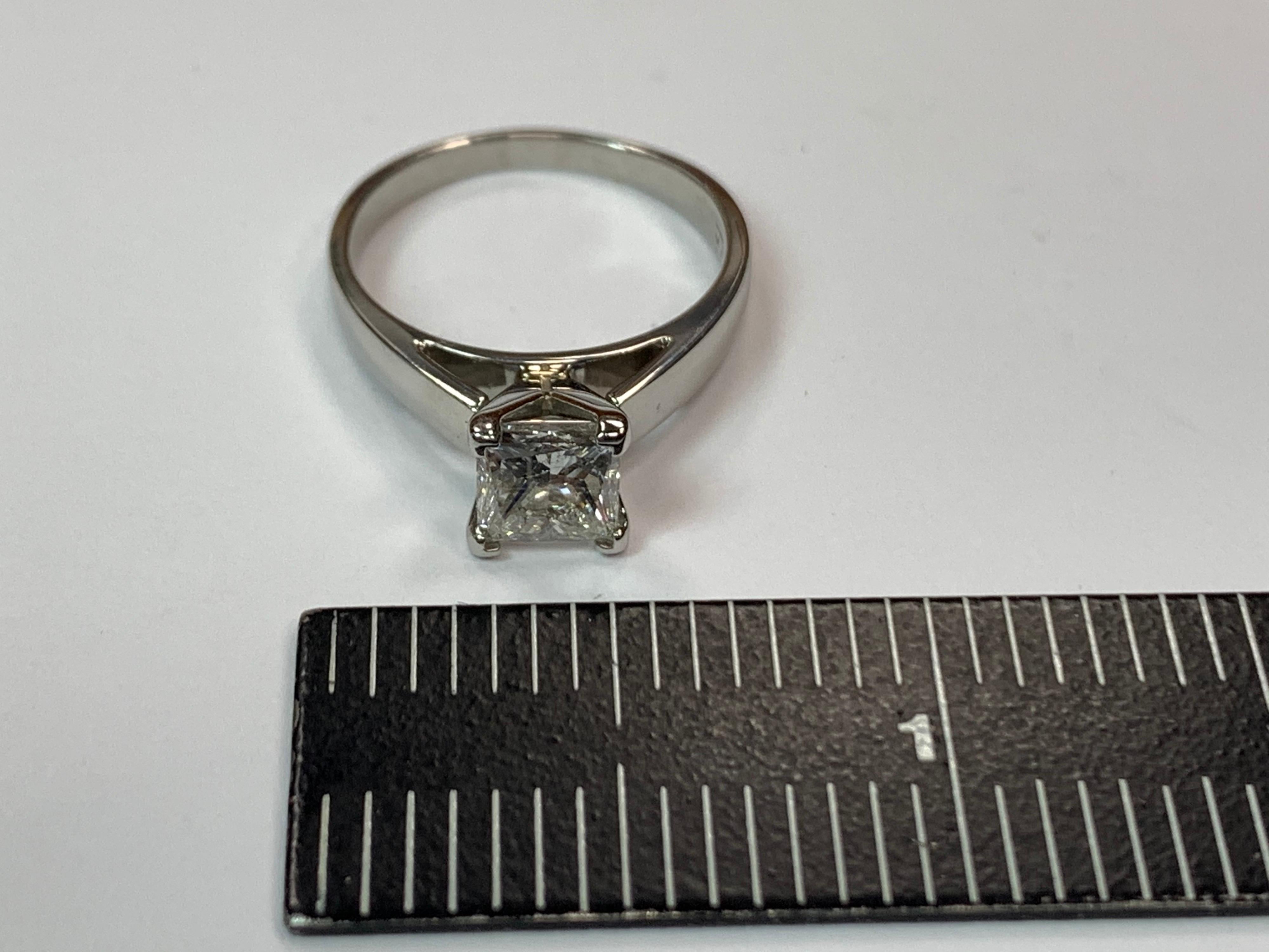 Modern Certified 1.21 Carat Natural Princess I Diamond Platinum Engagement Ring 1
