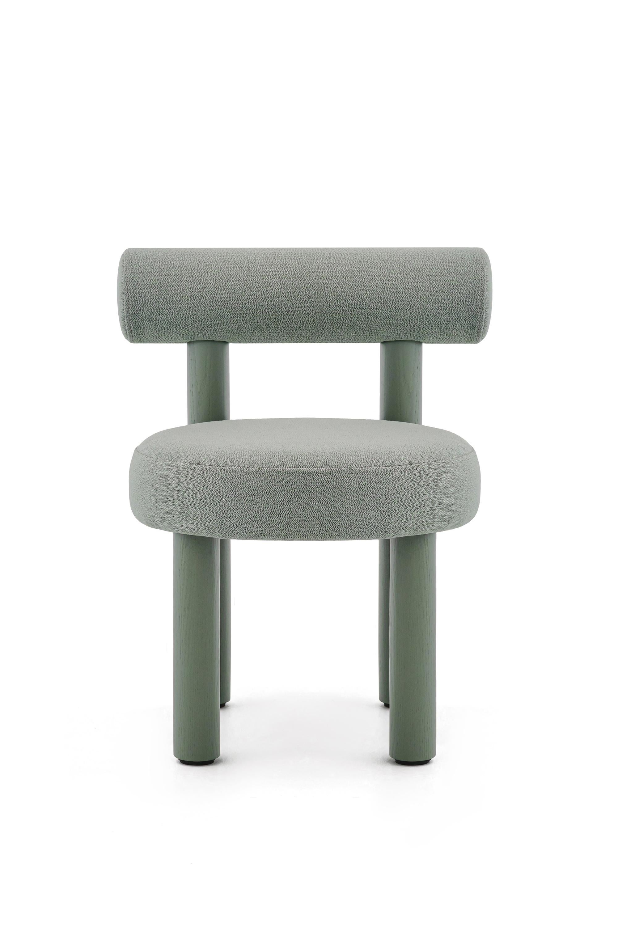 Ukrainian Modern Dining Chair Gropius CS2 with Wooden Legs Painted in RAL color by Noom