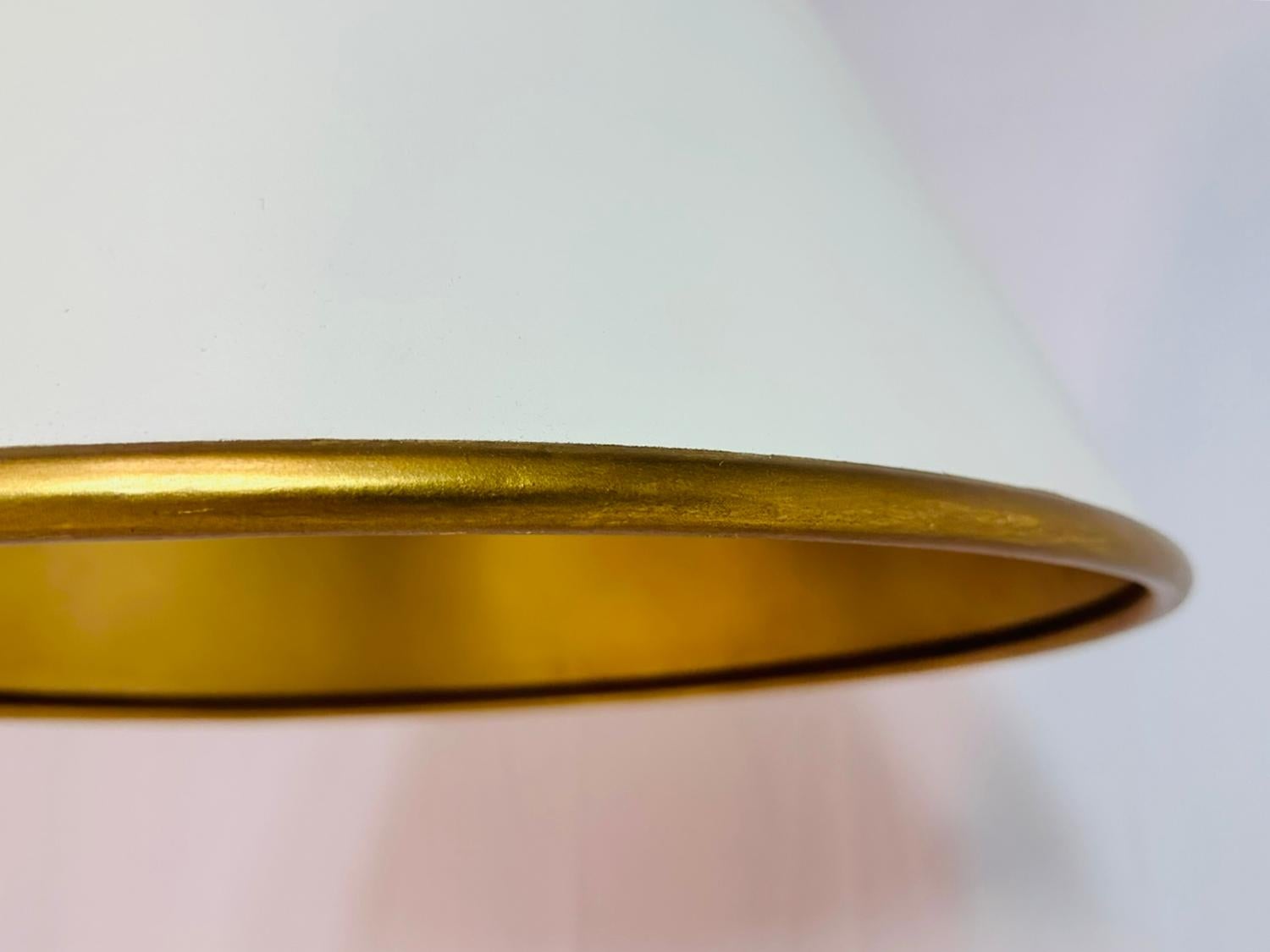 Lámpara moderna de Currey & Company, Colección Pierrepont Metal en venta