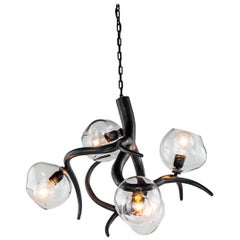 Lampadario Modern Color con vetro colorato in finitura nera opaca, Collezione Ersa